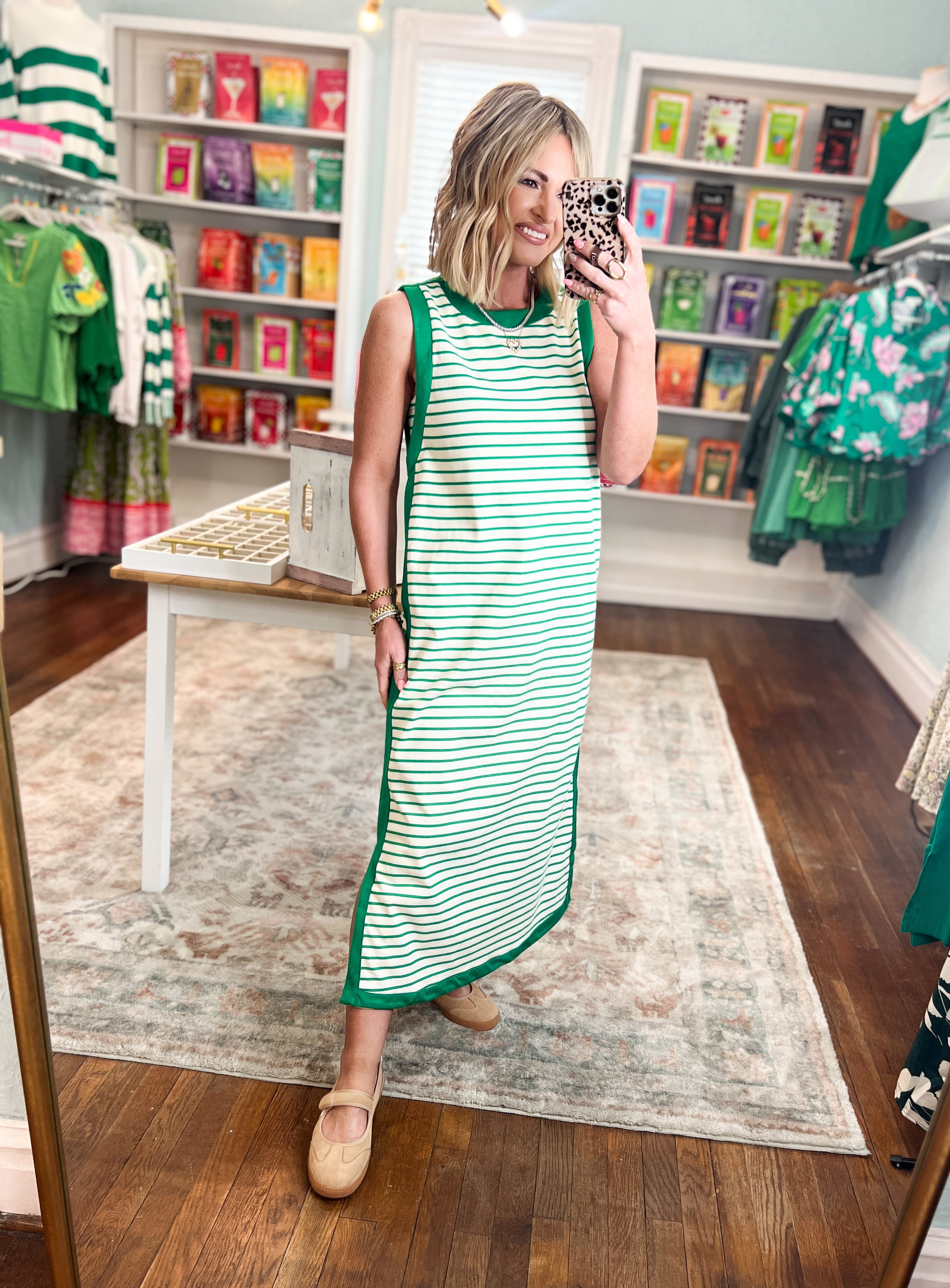 Out For The Day Midi Dress - Green