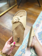 Corkys | Passport - Raffia