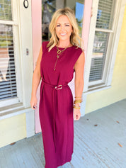 Effortlessly Delightful Midi Dress - Burgundy