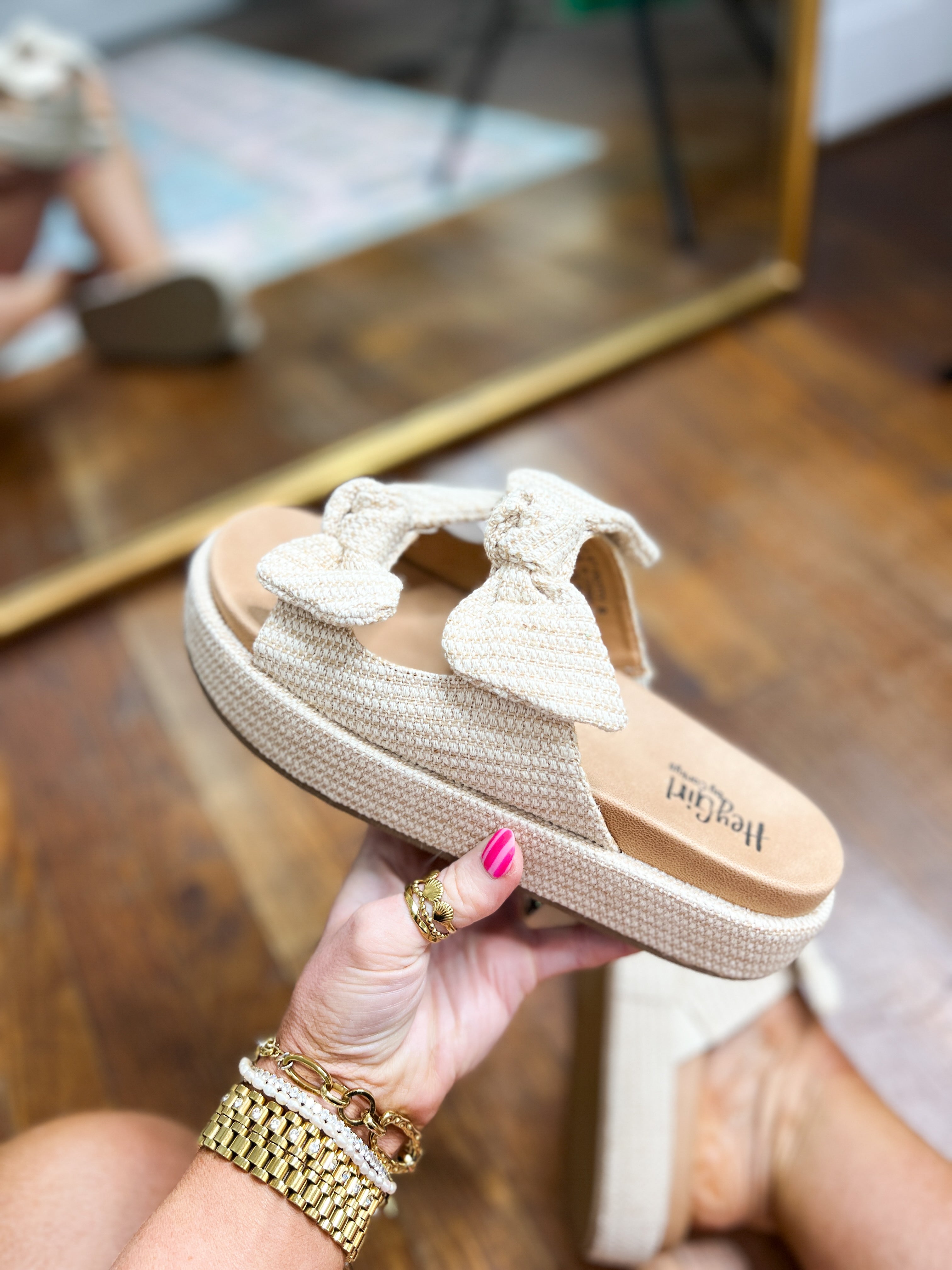 Corkys | Lil Bit Knotty - Sand