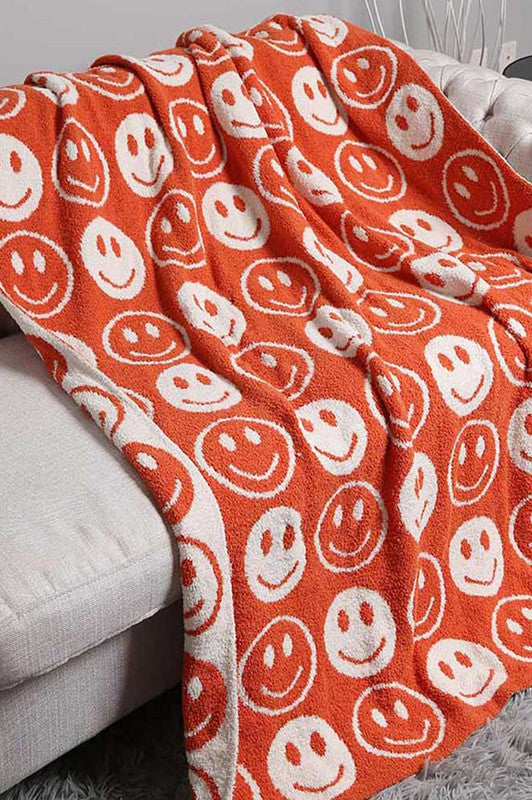 Smile Patterned Reversible Blanket