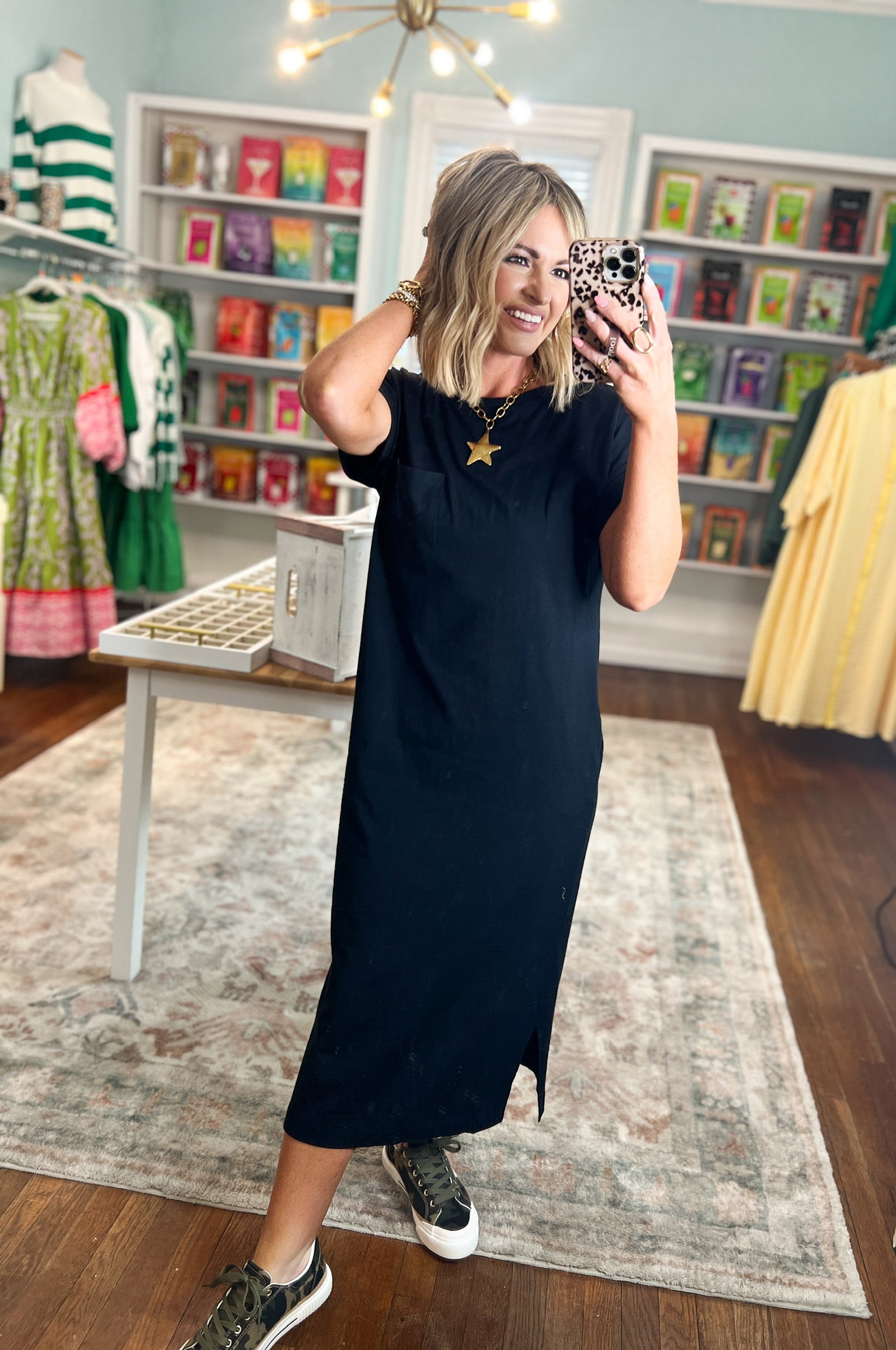 A Clear Mind Midi Dress - Black