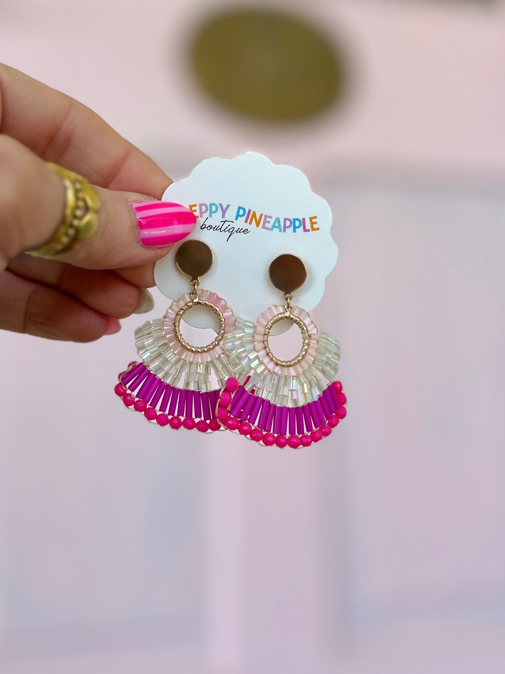 Circle and Bead Fan Shape Earrings - Fuchsia