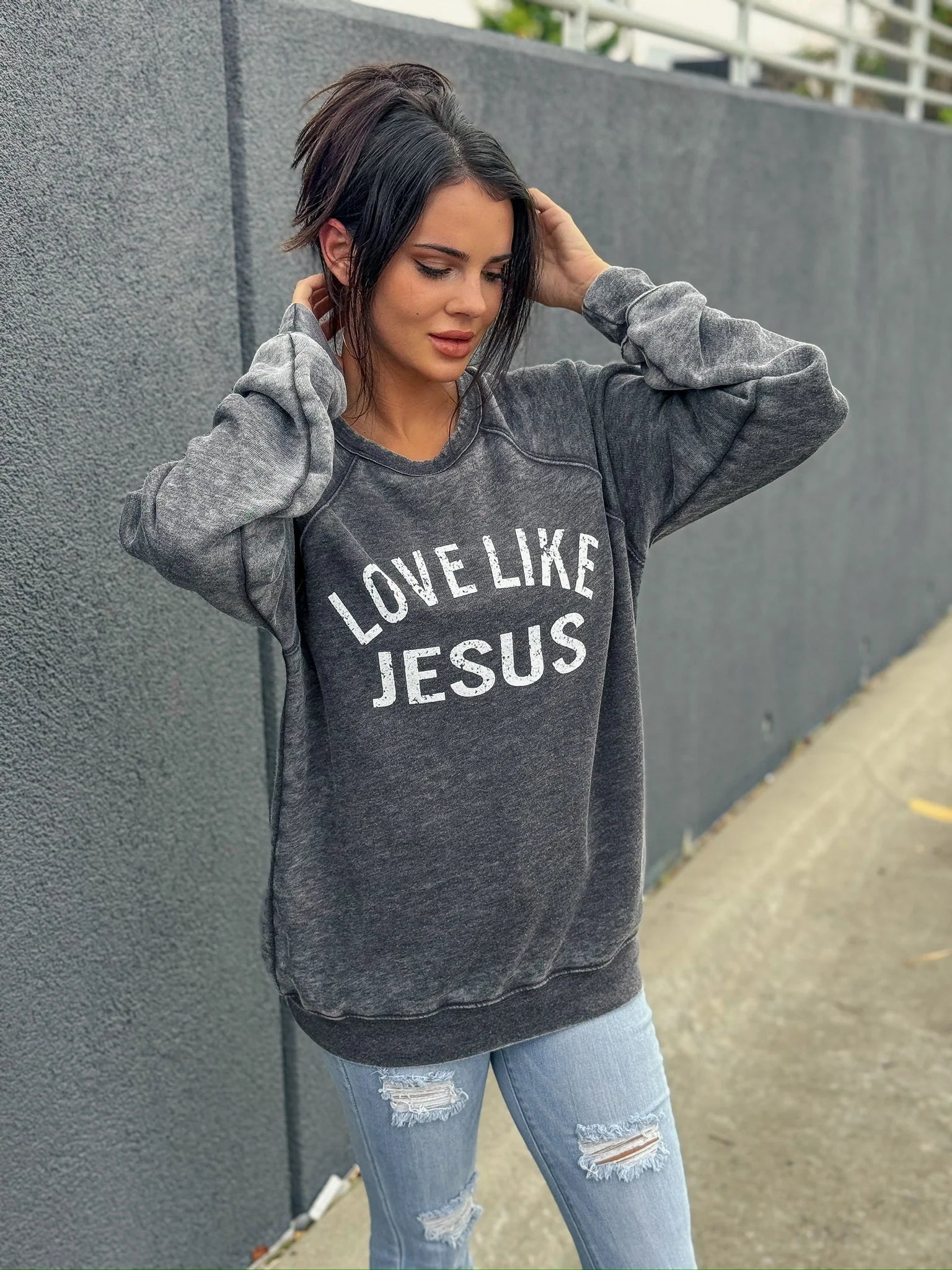 Grey acid-wash fleece sweatshirt, 'LOVE LIKE JESUS' front print, long raglan sleeves