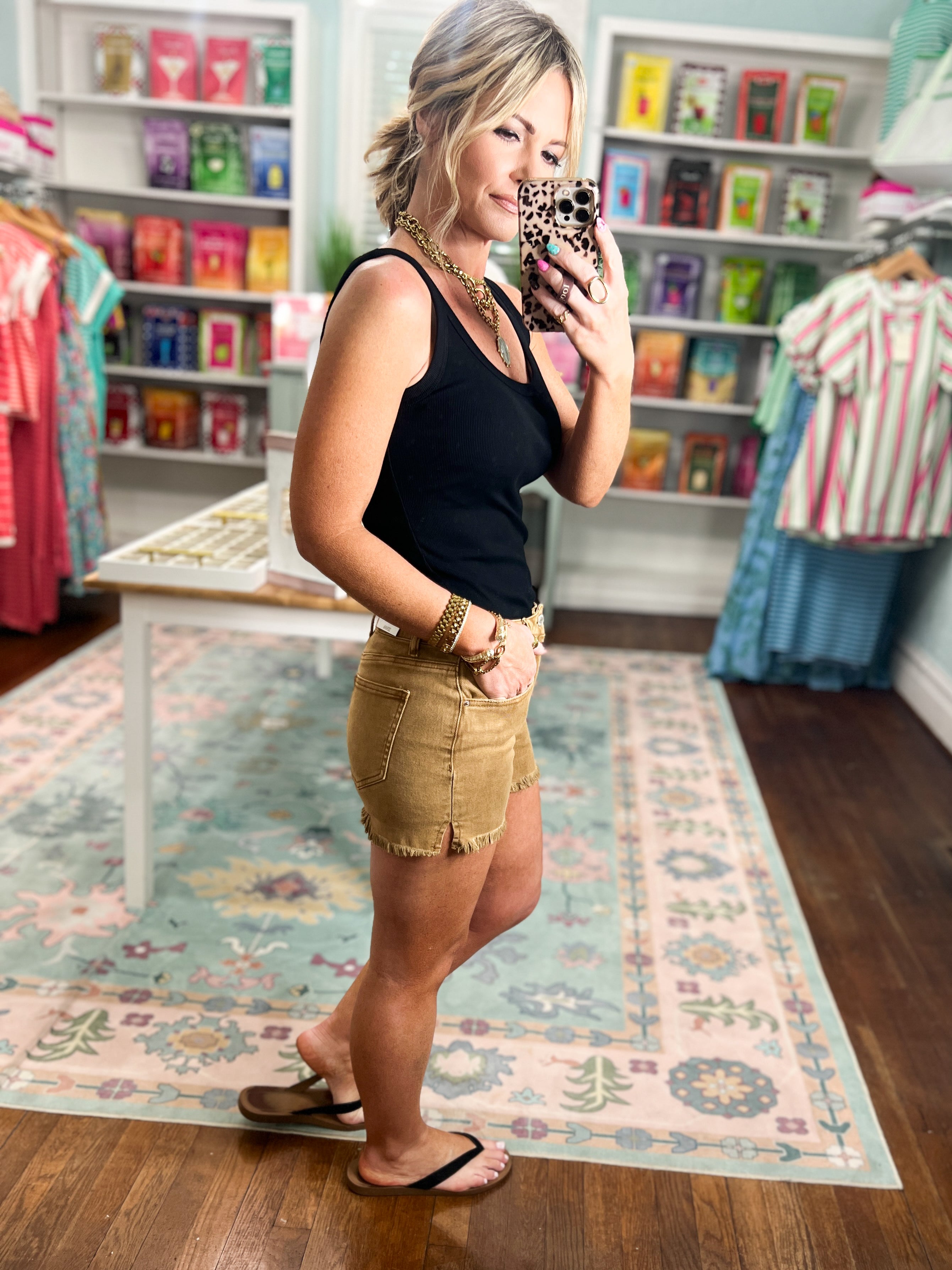 30B8EE0D-733F-4313-B79B-BDA82D033020.jpg