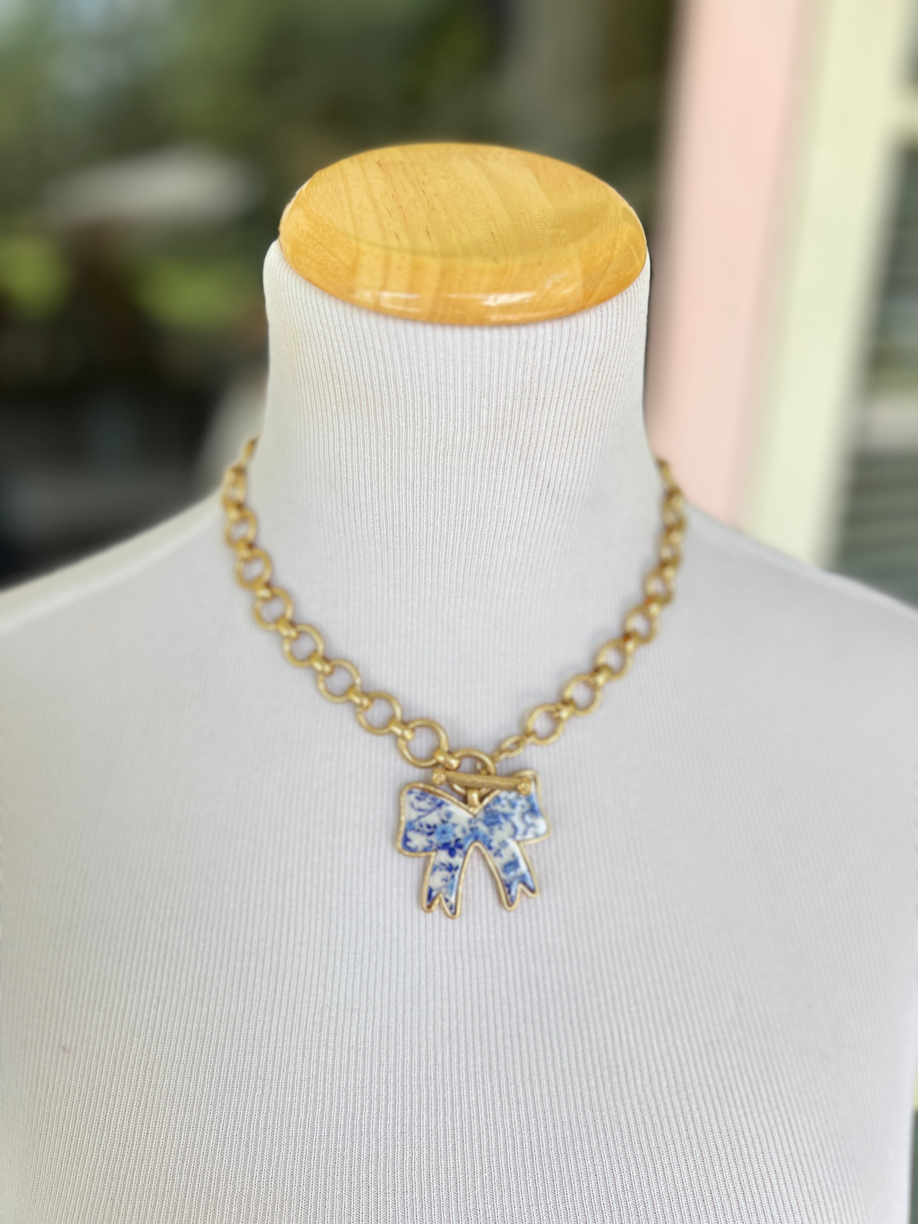 Bow w/Chinoiserie Print Necklace Set