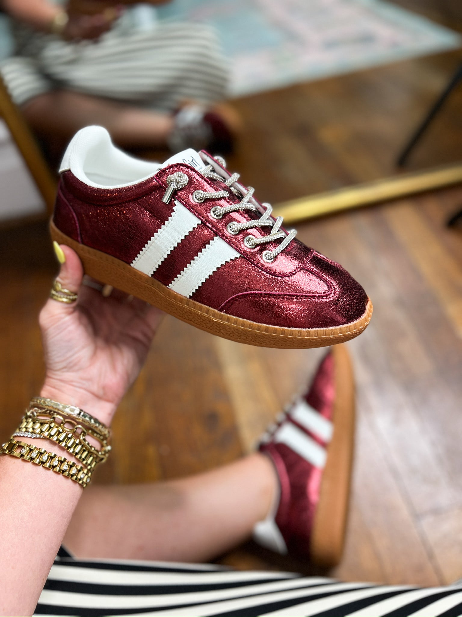 Corkys | Heads Up - Burgundy Metallic