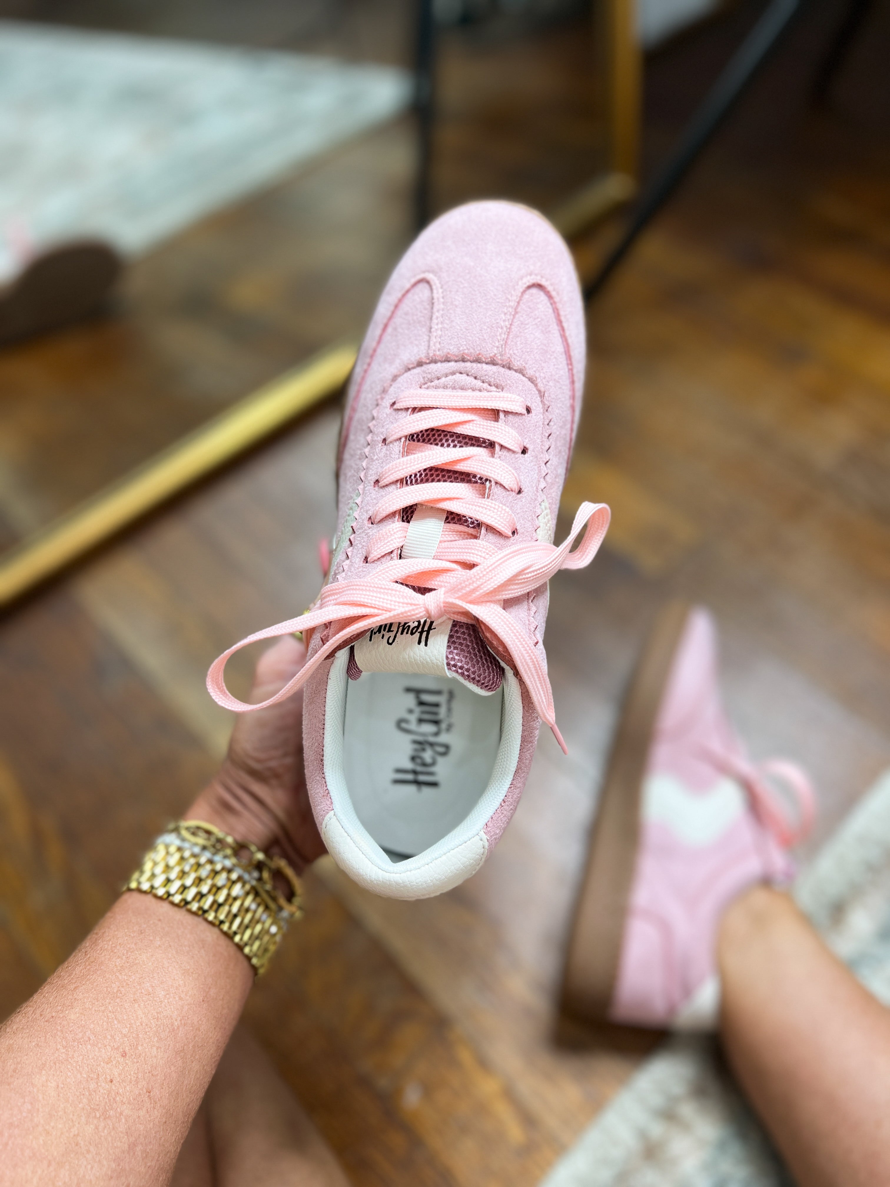 Corkys | Spoiler Alert Sneakers - Light Pink