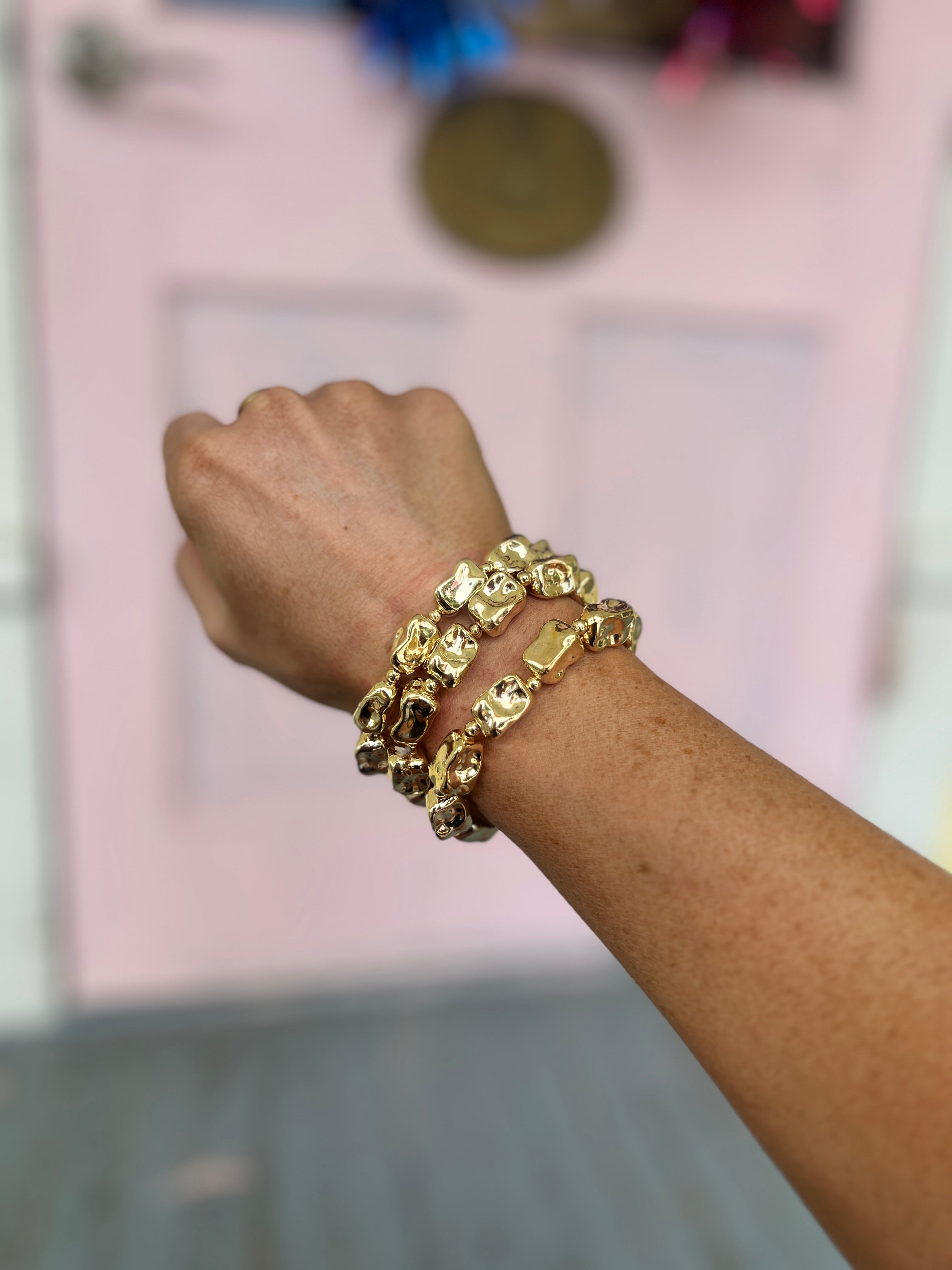 Metallic Pebble Bracelet