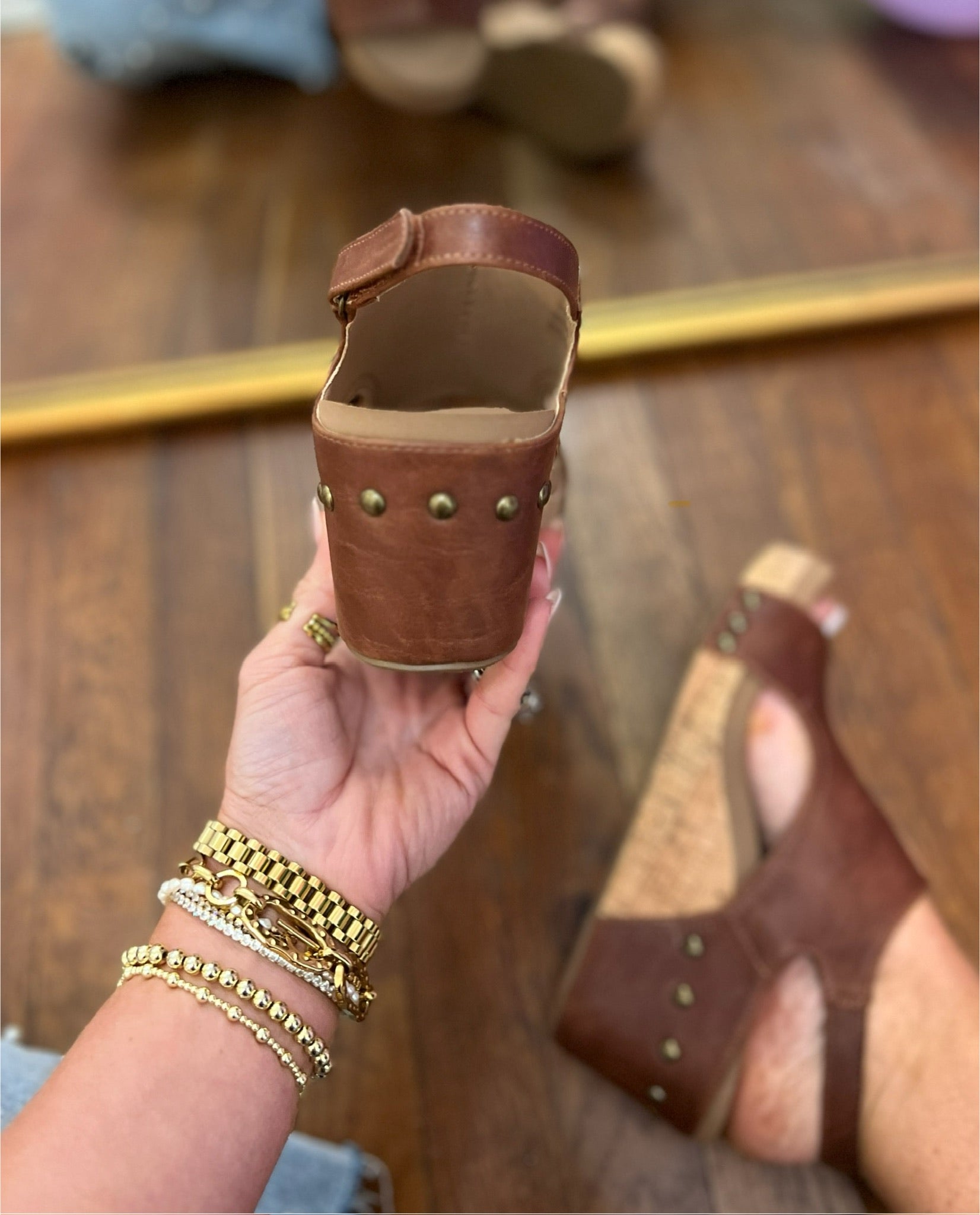 Corkys| Carley - Whiskey Smooth