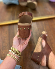 Corkys| Carley - Whiskey Smooth