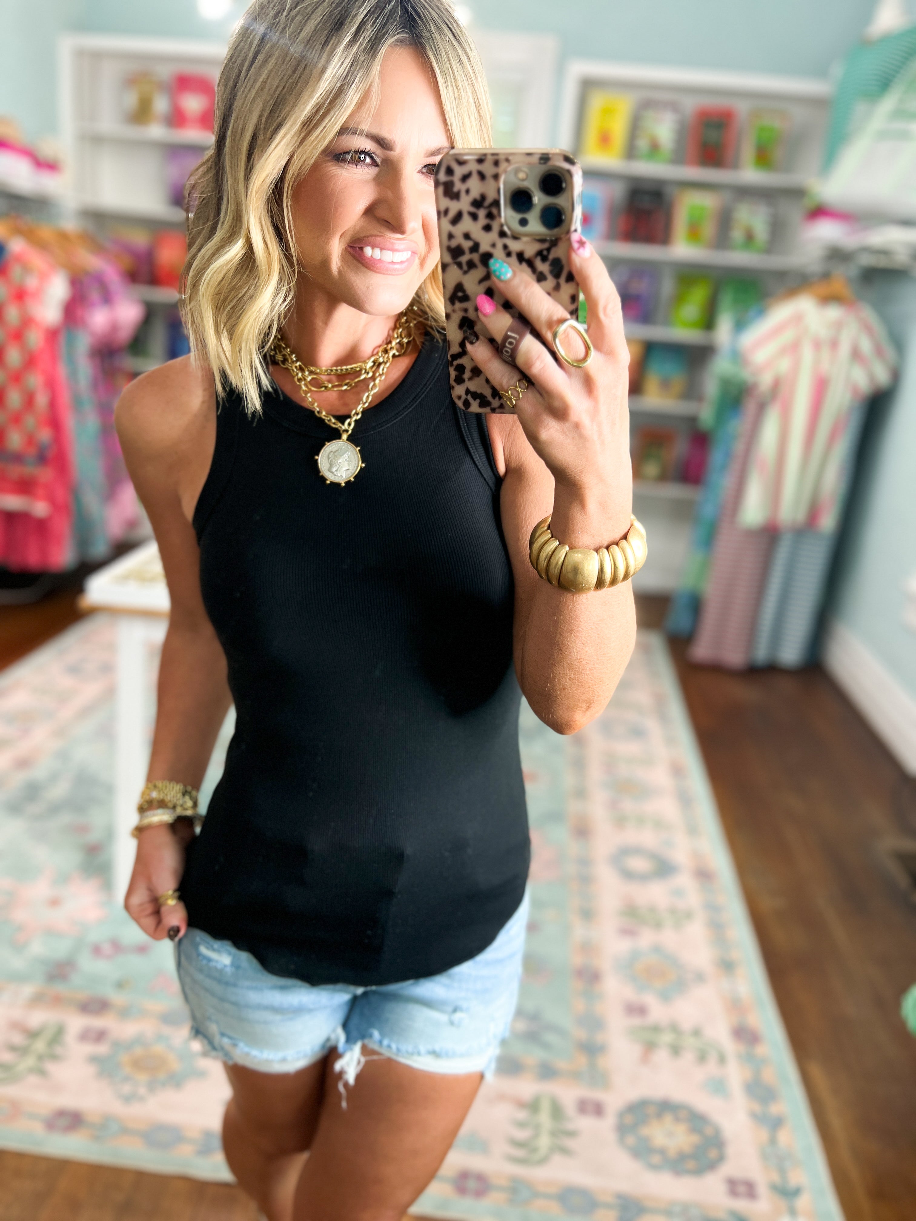 Lakeside Breeze Crew Neck Ribbed Knit Tank Top - Black