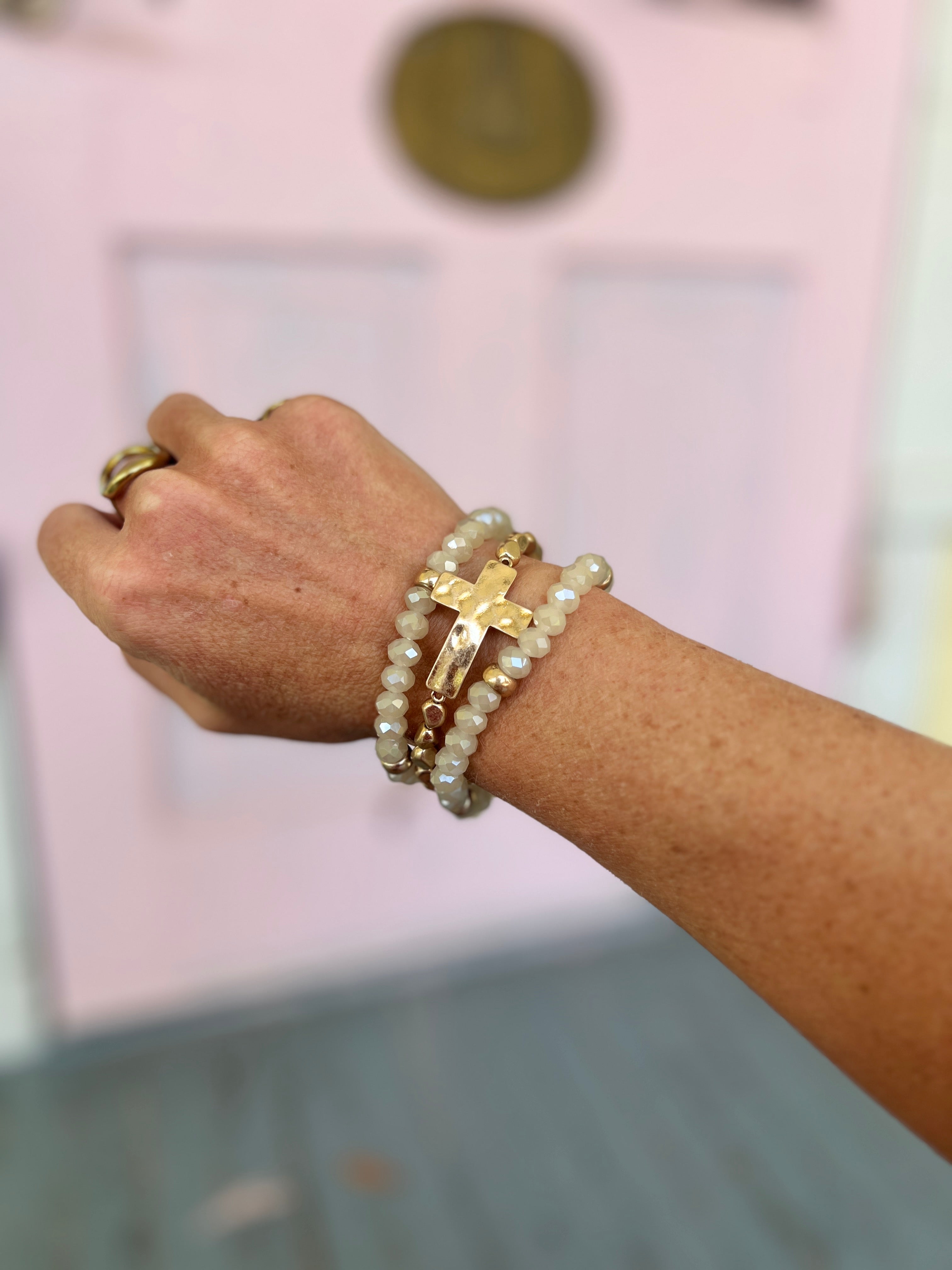 Multi Beads Cross Bracelet - Ivory/WornGold