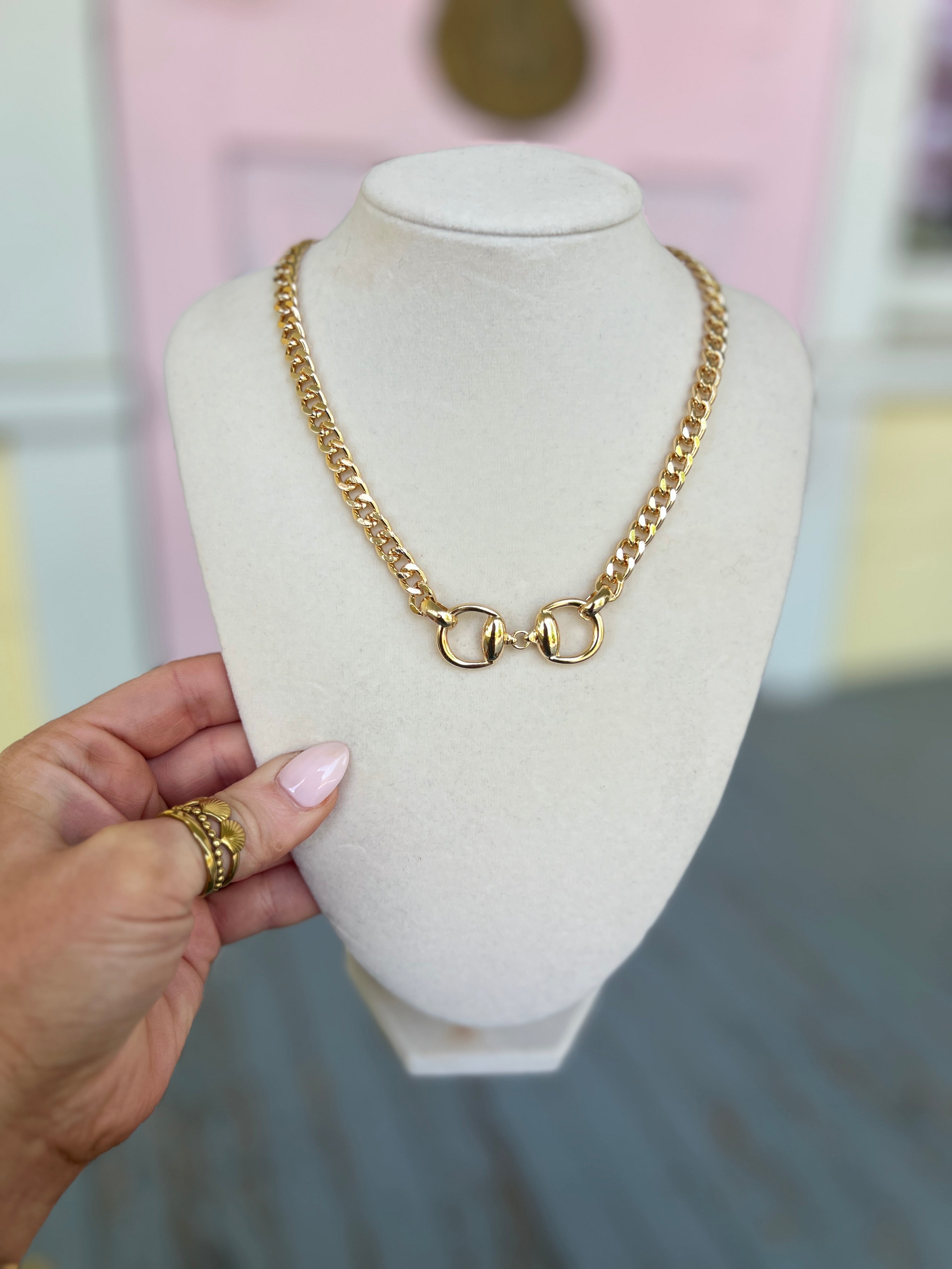 Linked Horse-bit Chain Necklace - Gold