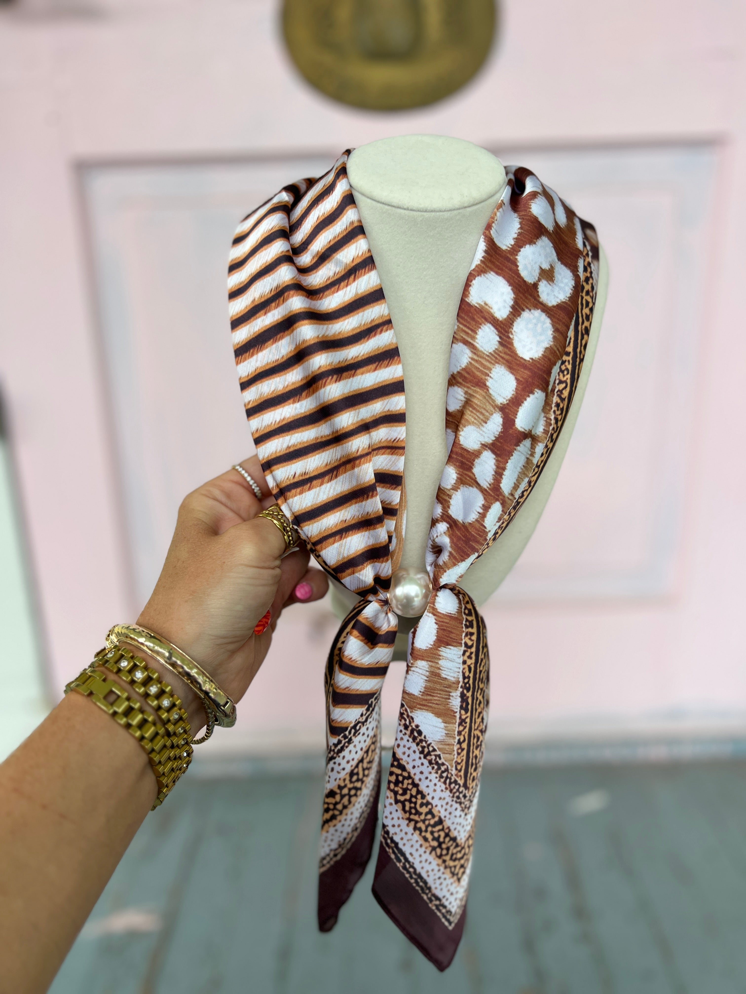 Pearl Scarf Necklace - Lt Brown/Dk Brown/Animal Print