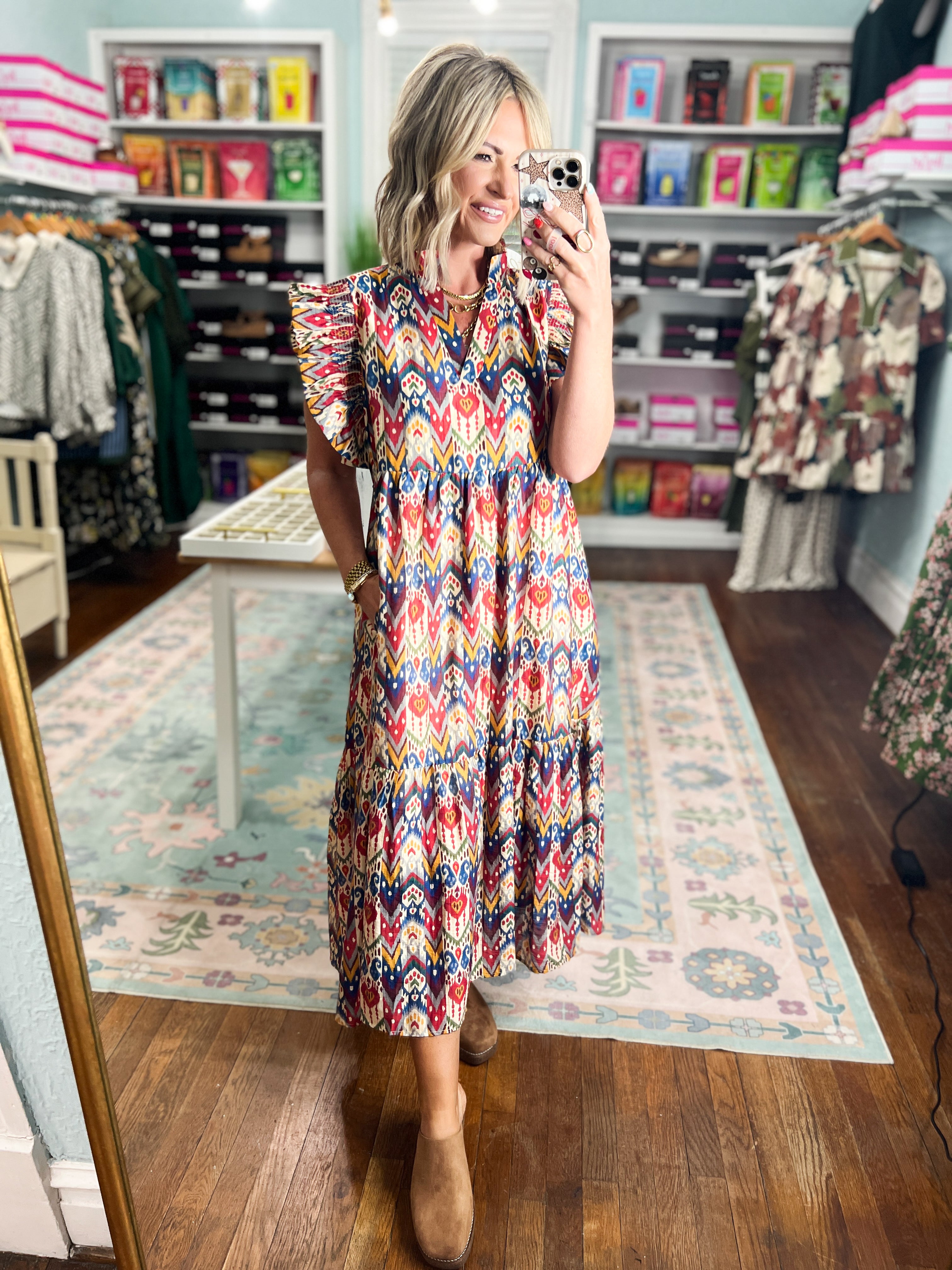 Multicolor tiered midi dress with geometric print and short ruffled sleeves, front view