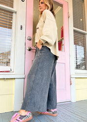 Feeling Spontaneous Wide Leg Pants - Black