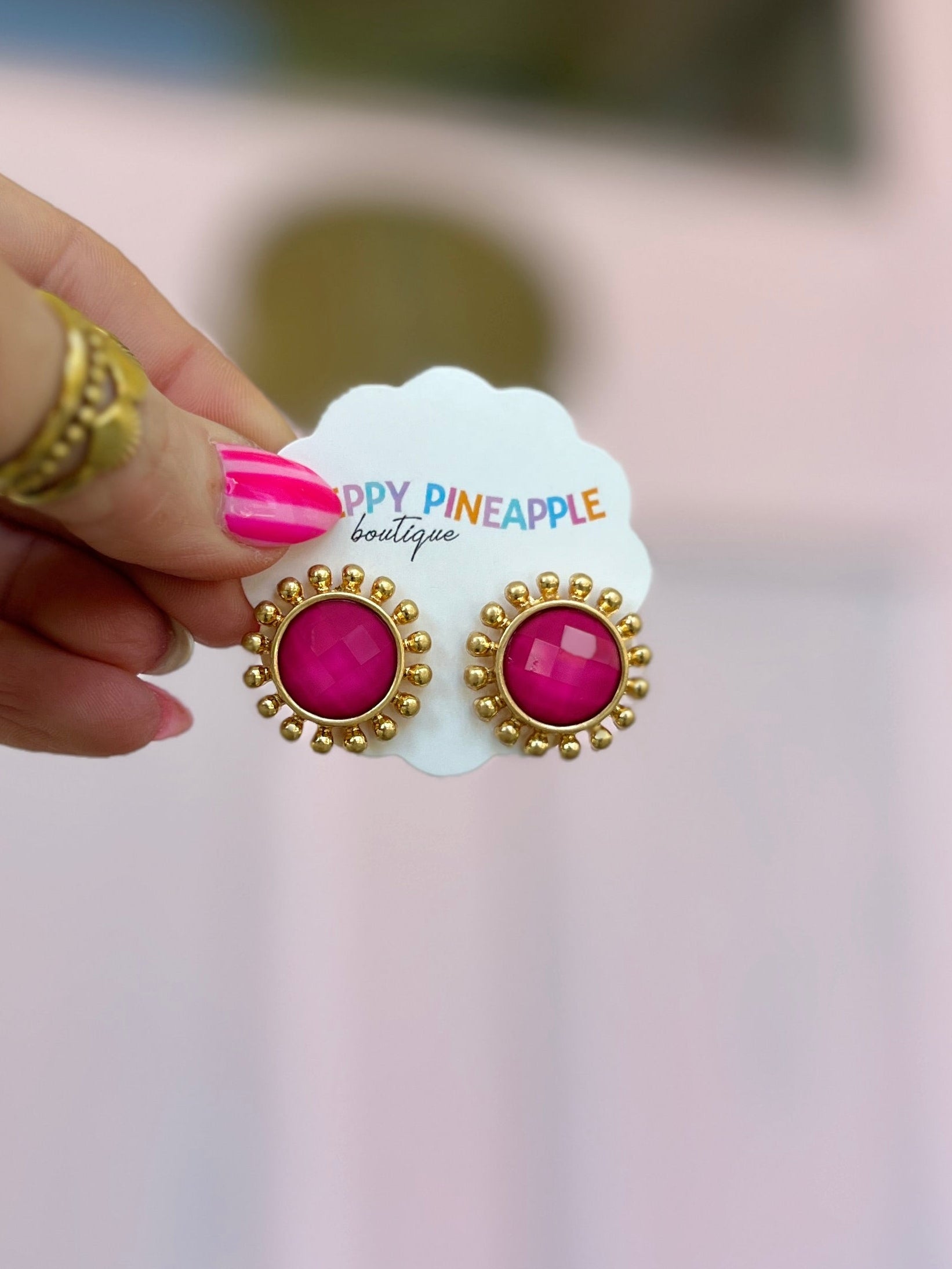 Dotted and Faceted Round Stone Earrings - Fuchsia/Gold