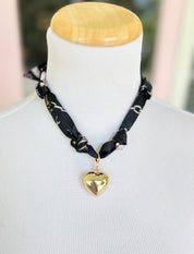 Bold Heart Charm Scarf Necklace Set - Black