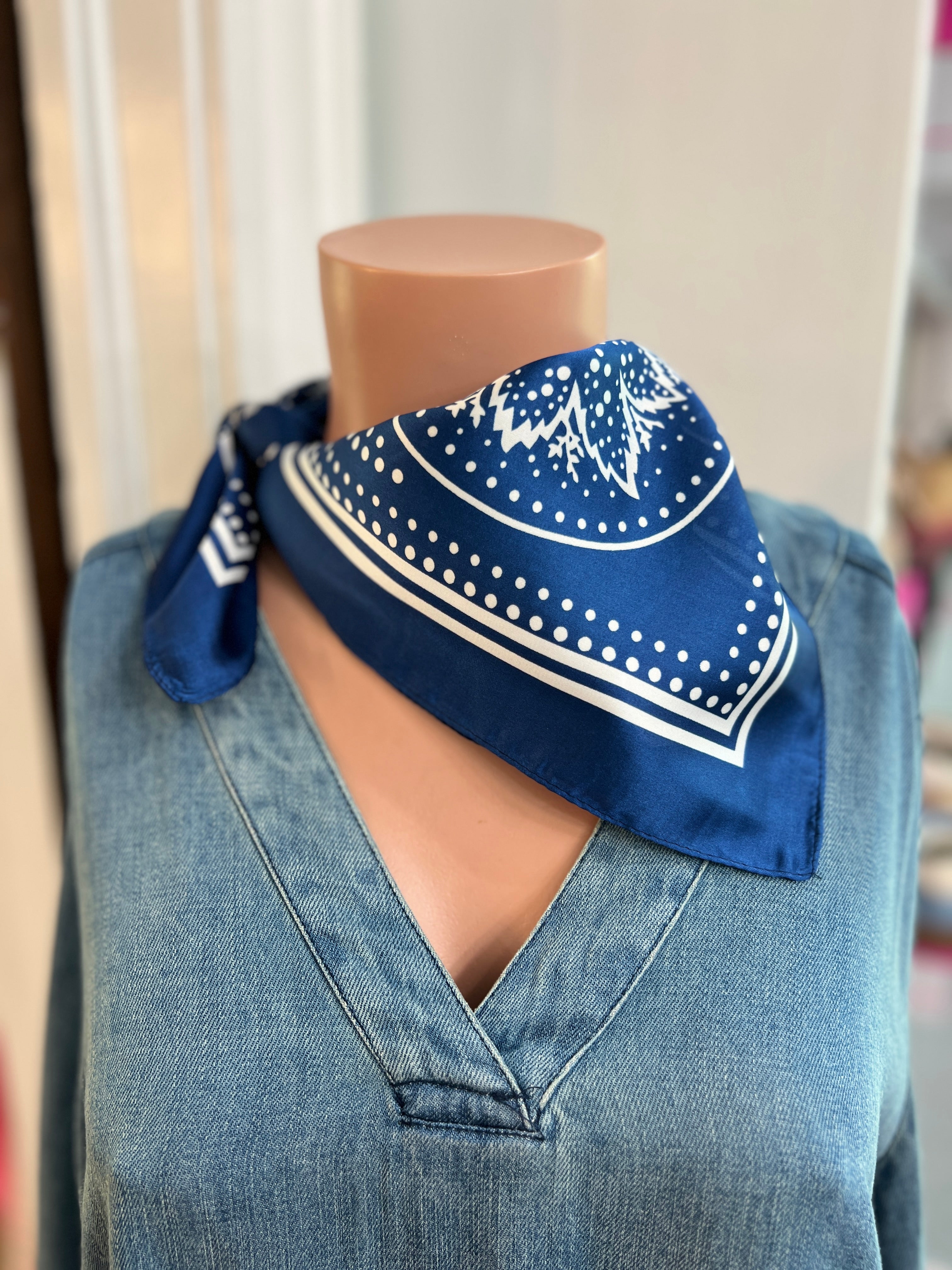 Paisley Print Bandana Scarf - Navy