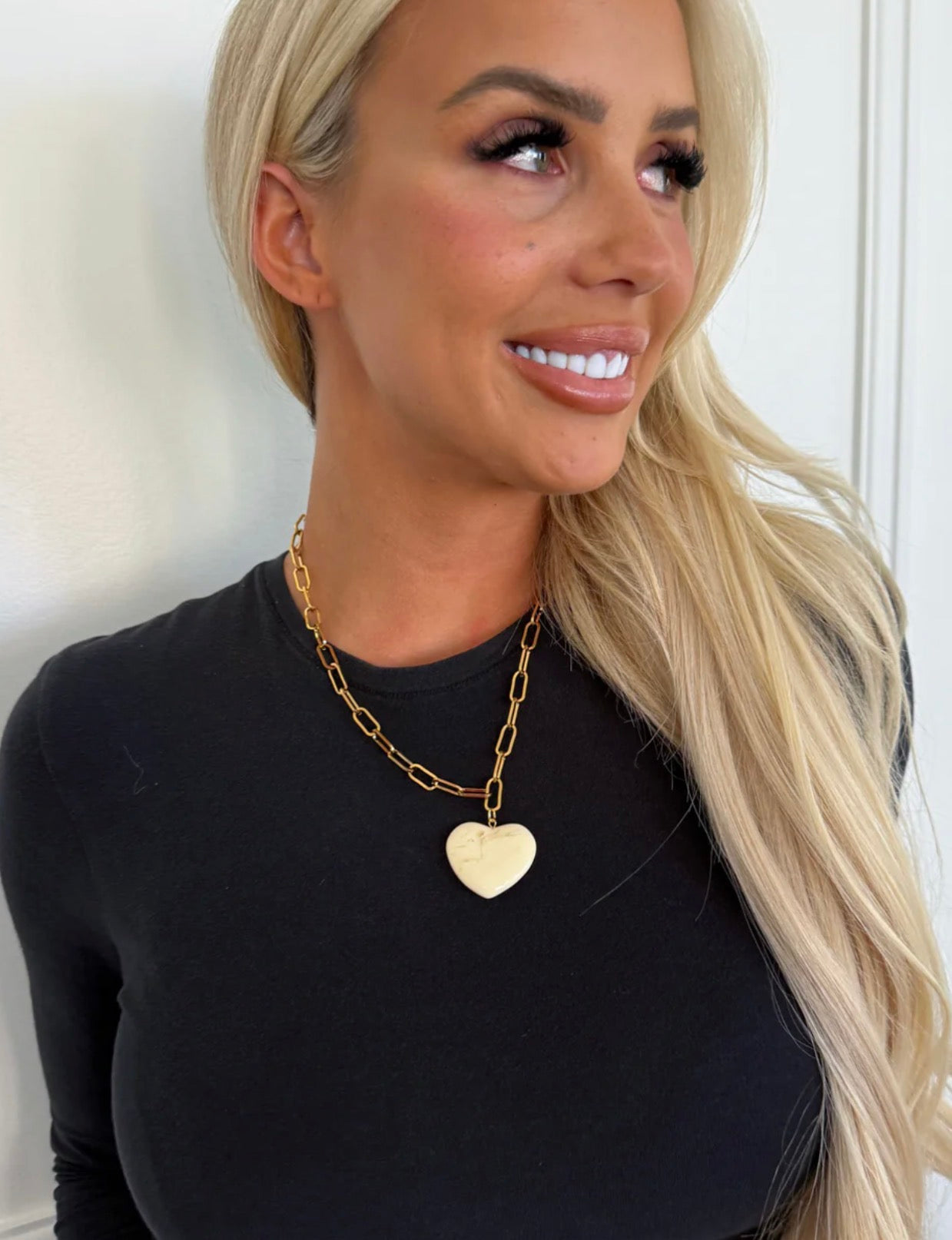 Harlow Necklace-White