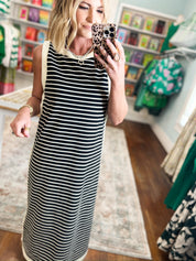 Out For The Day Midi Dress - Black