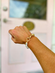 Pearl and Metal Bracelet