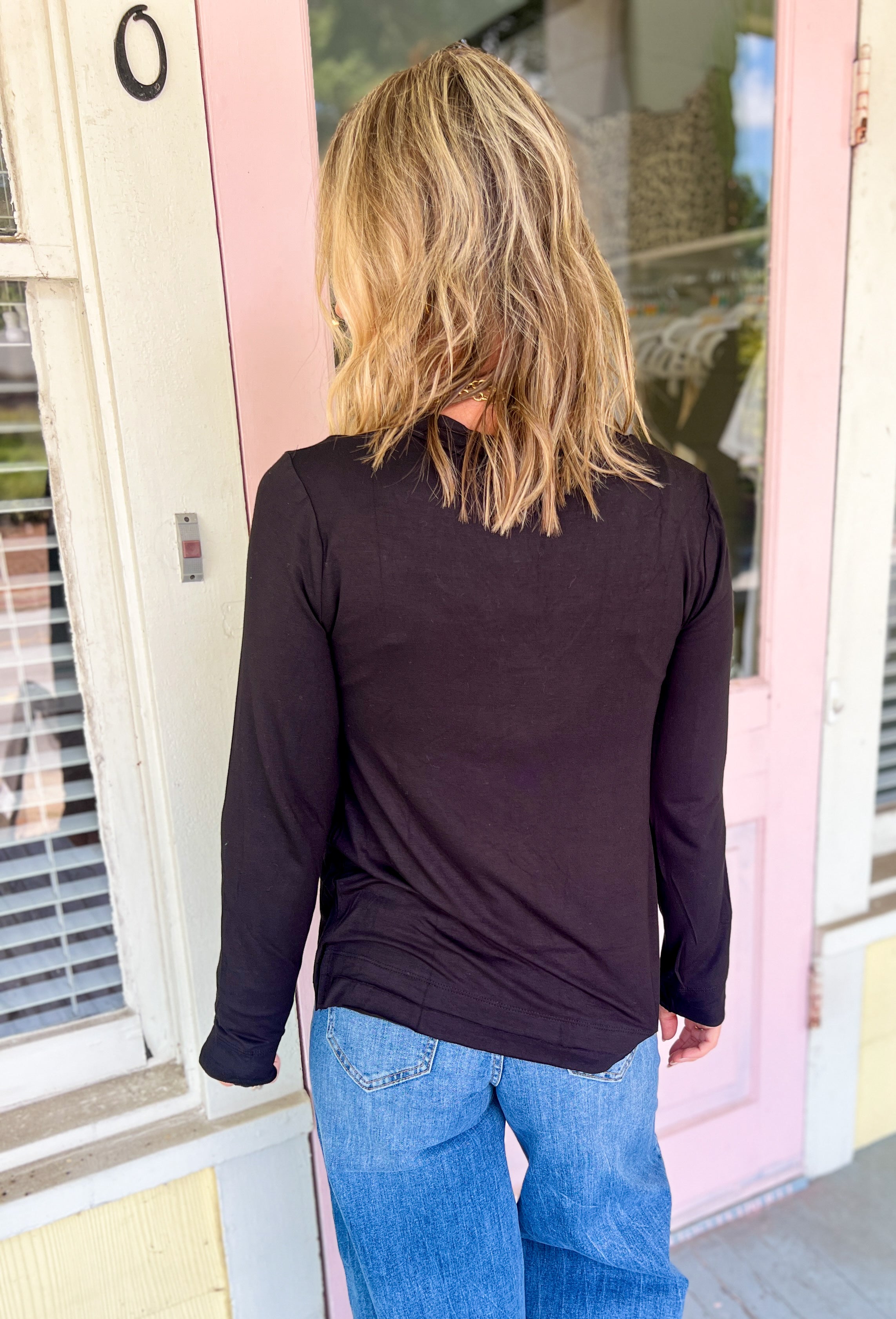 Clean and Simple V-Neck Top - Black