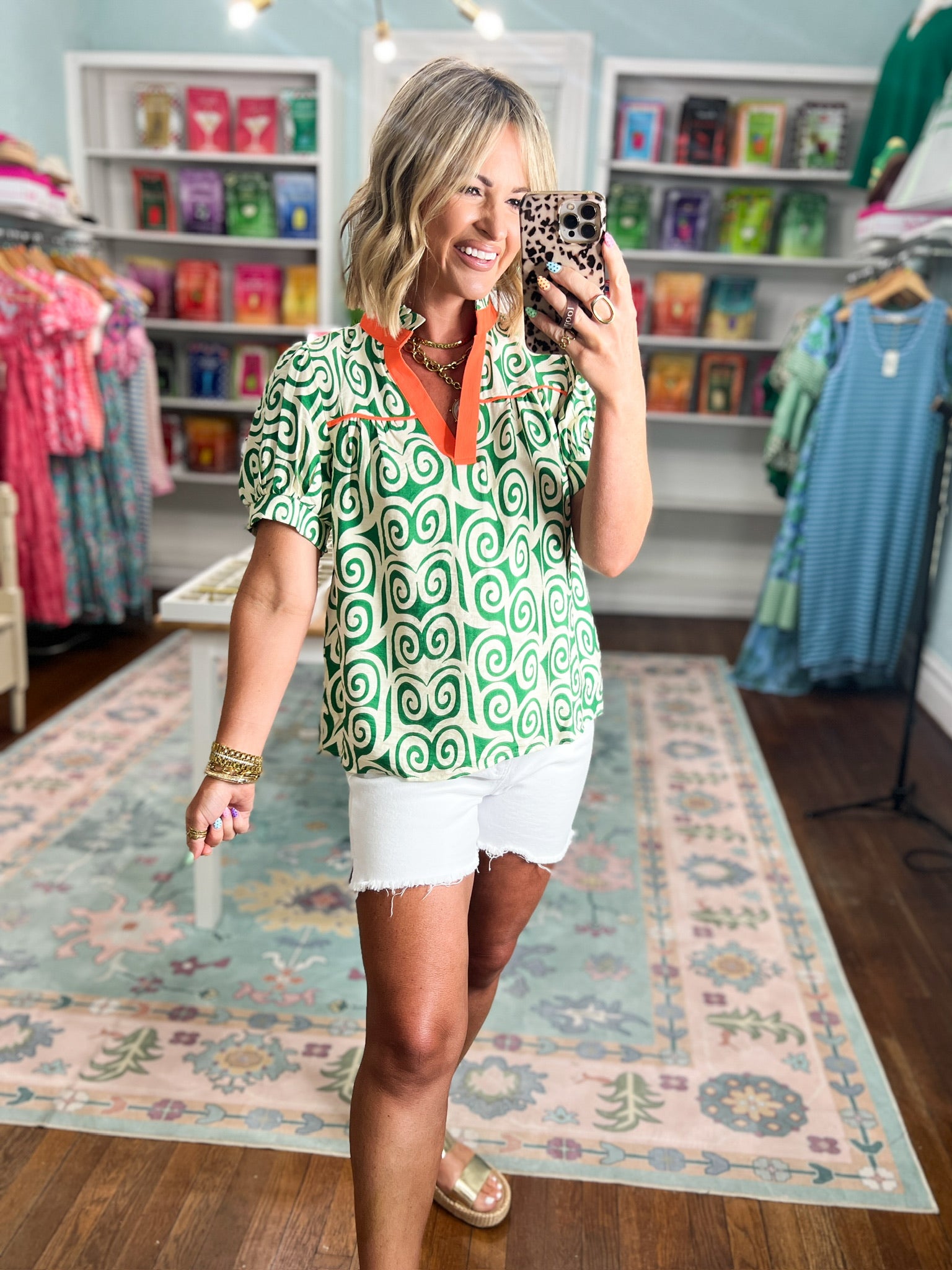 Getting Close Swirl Print Top - Green
