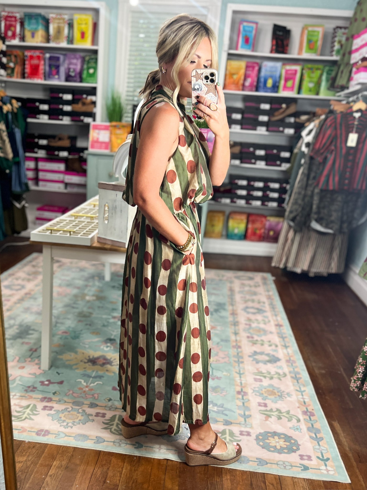 Autumn Affair Sleeveless Midi Dress