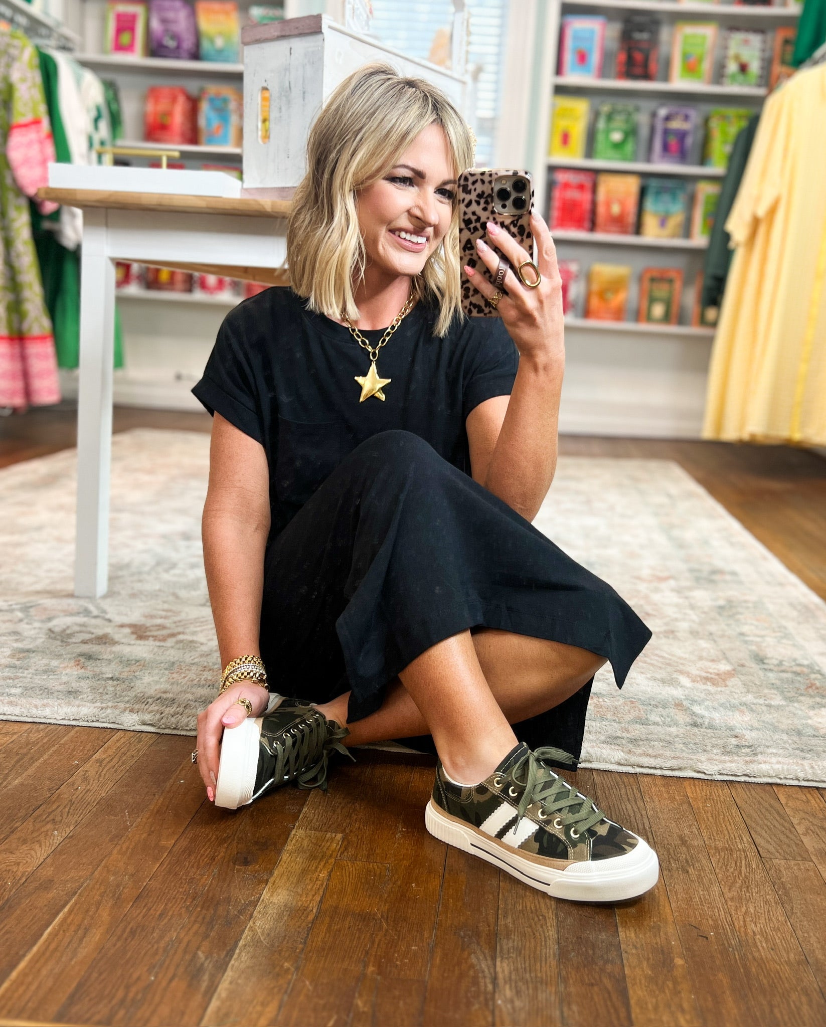 A Clear Mind Midi Dress - Black