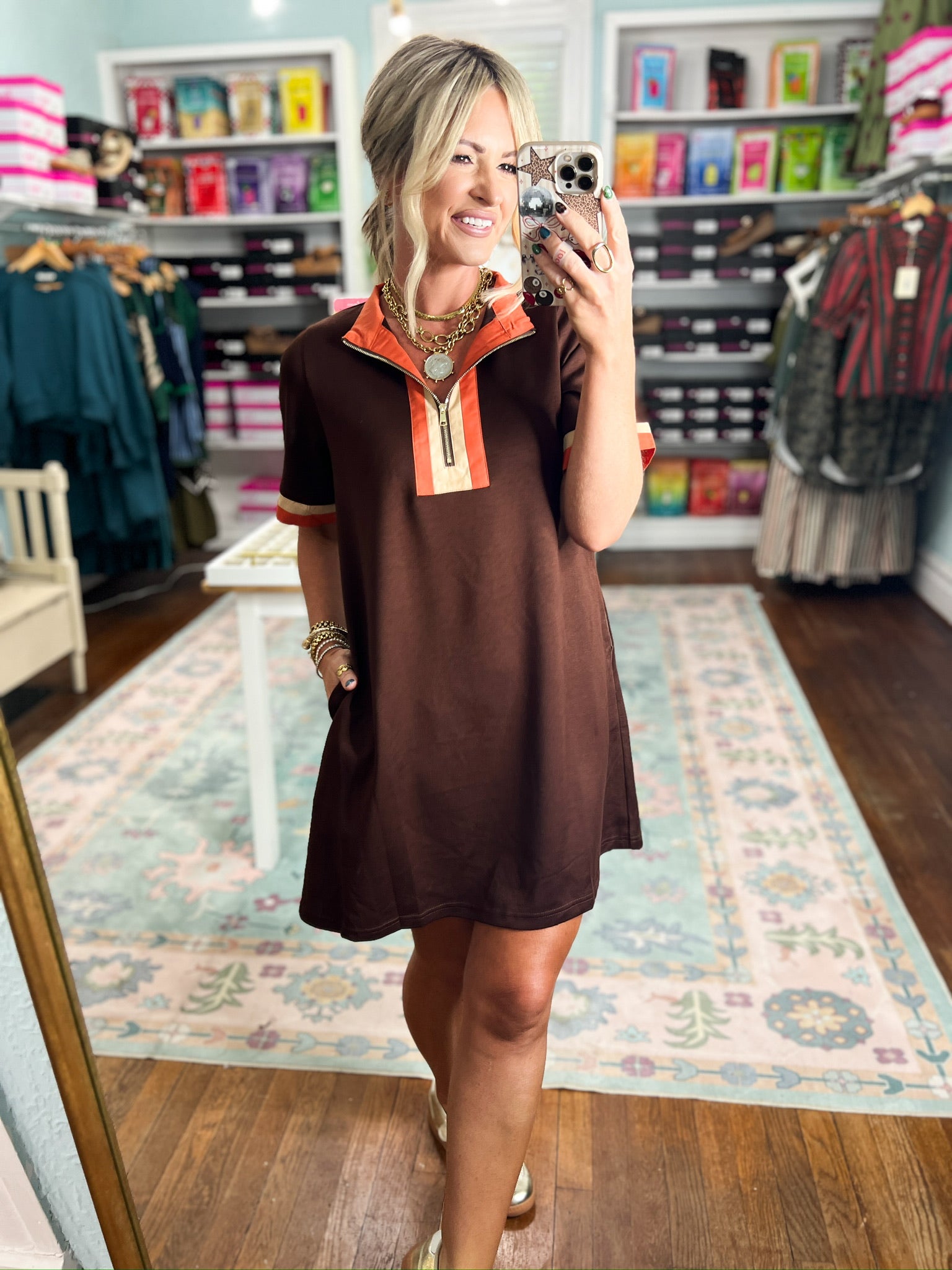 Brown casual short-sleeve dress with orange-trim collar and buttoned placket