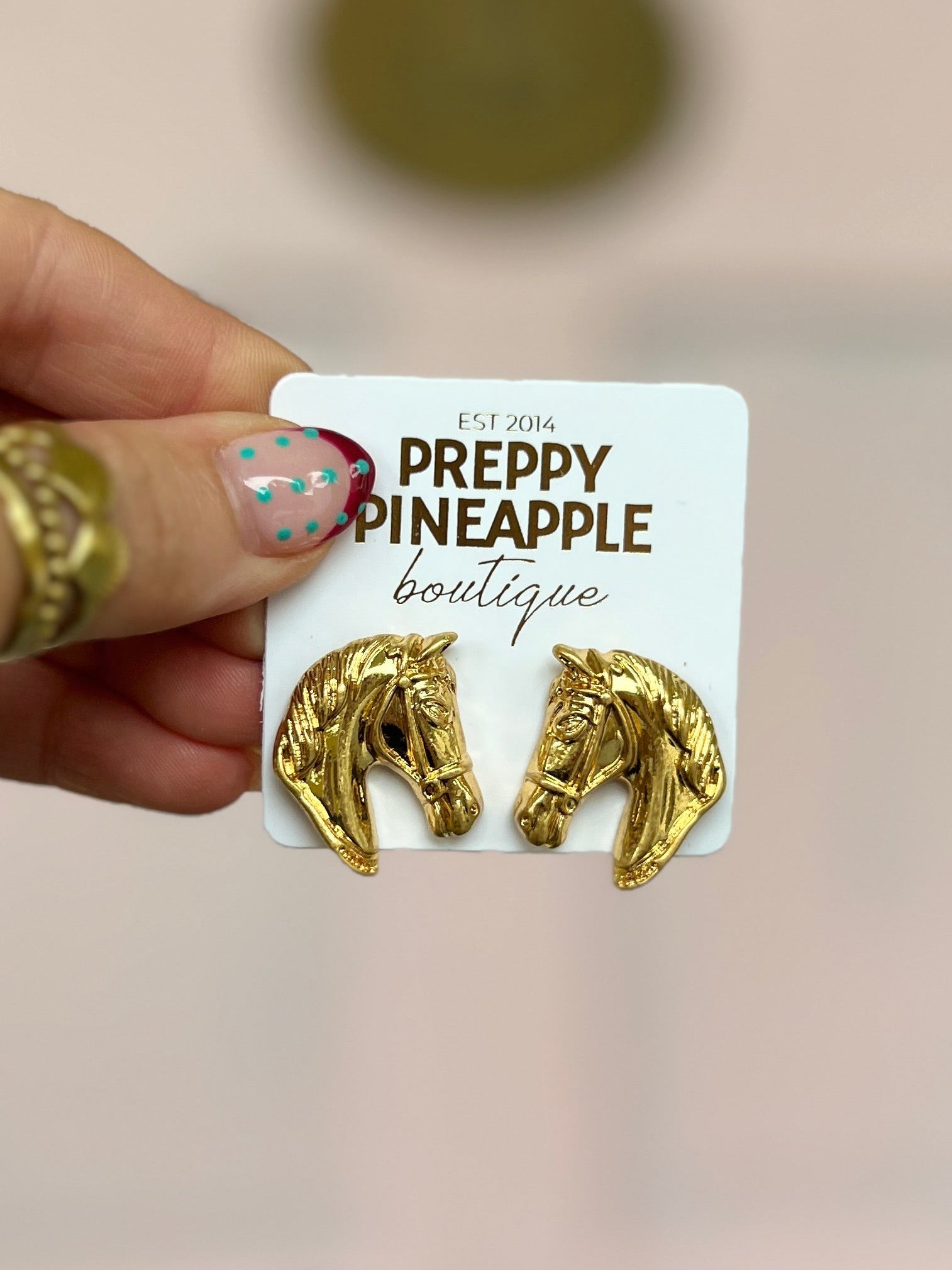Horse Head Earrings - Vintage Gold