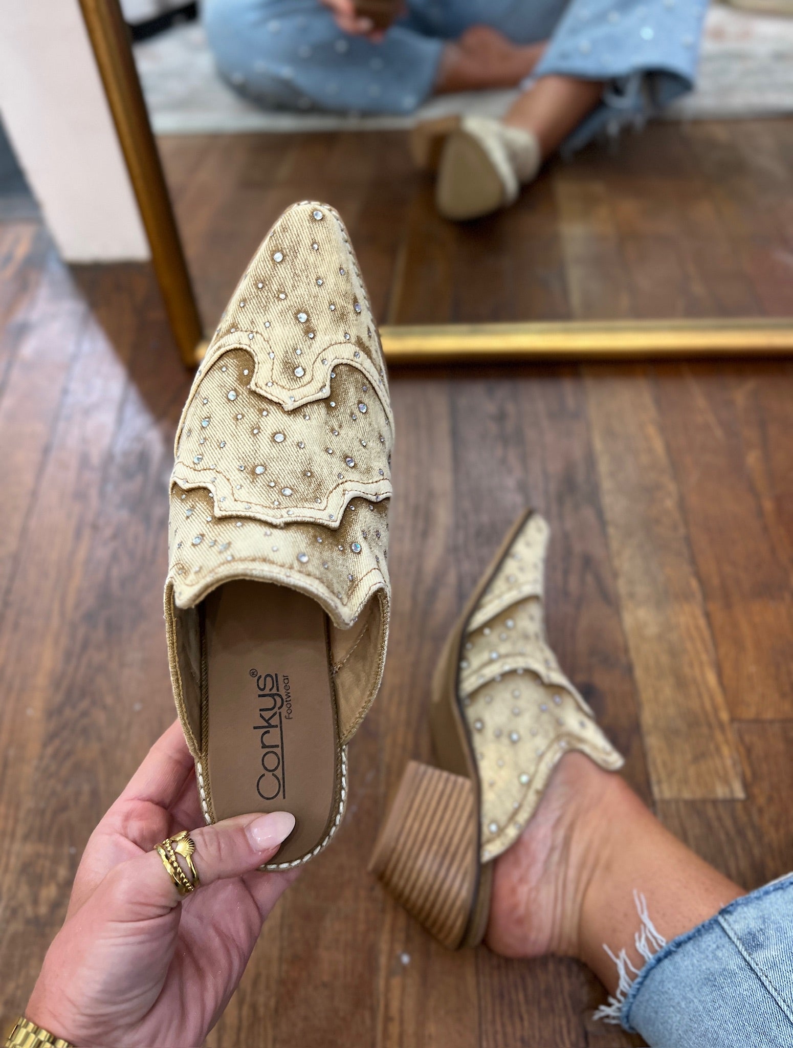 Corkys| Tex Mex - Tan Washed Denim