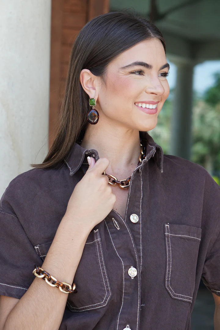 Ava Resin Linked Toggle Necklace - Tortoise