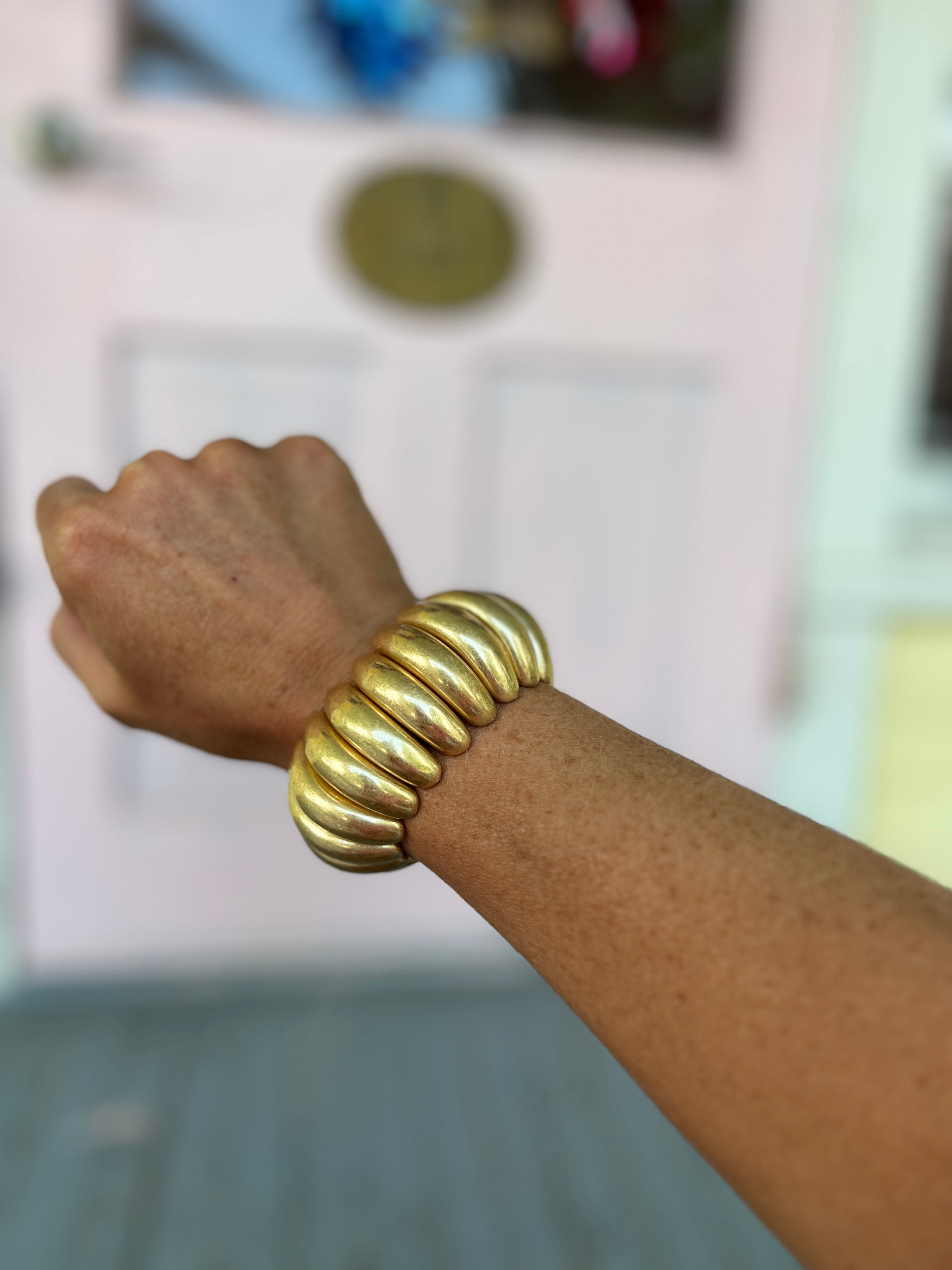 Wide and Stretch Metal Bracelet