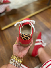 Corkys | Heads Up - Red