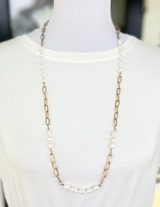 Freshwater Pearl and Chain Necklace