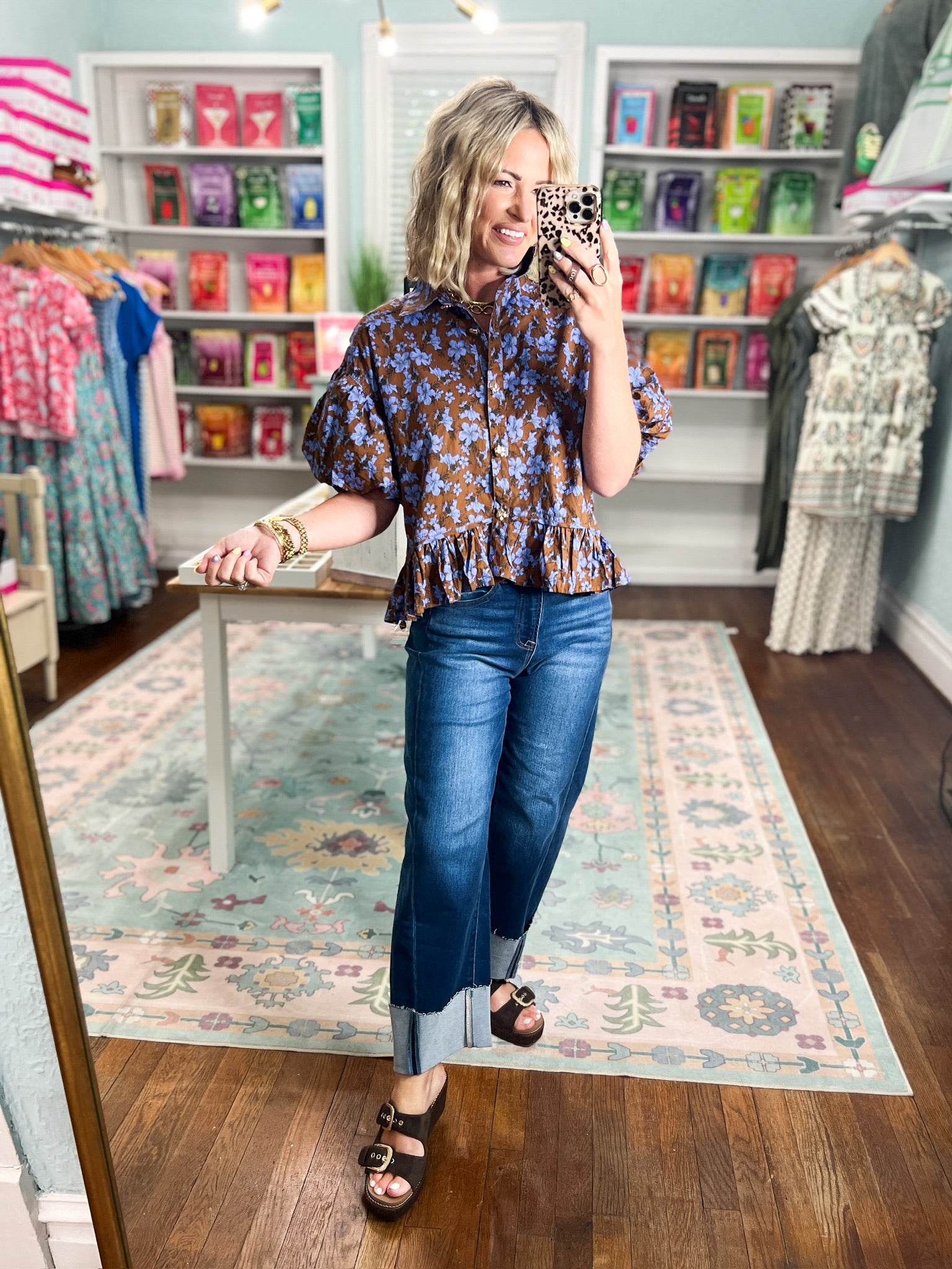 Day After Day Floral Top - Brown