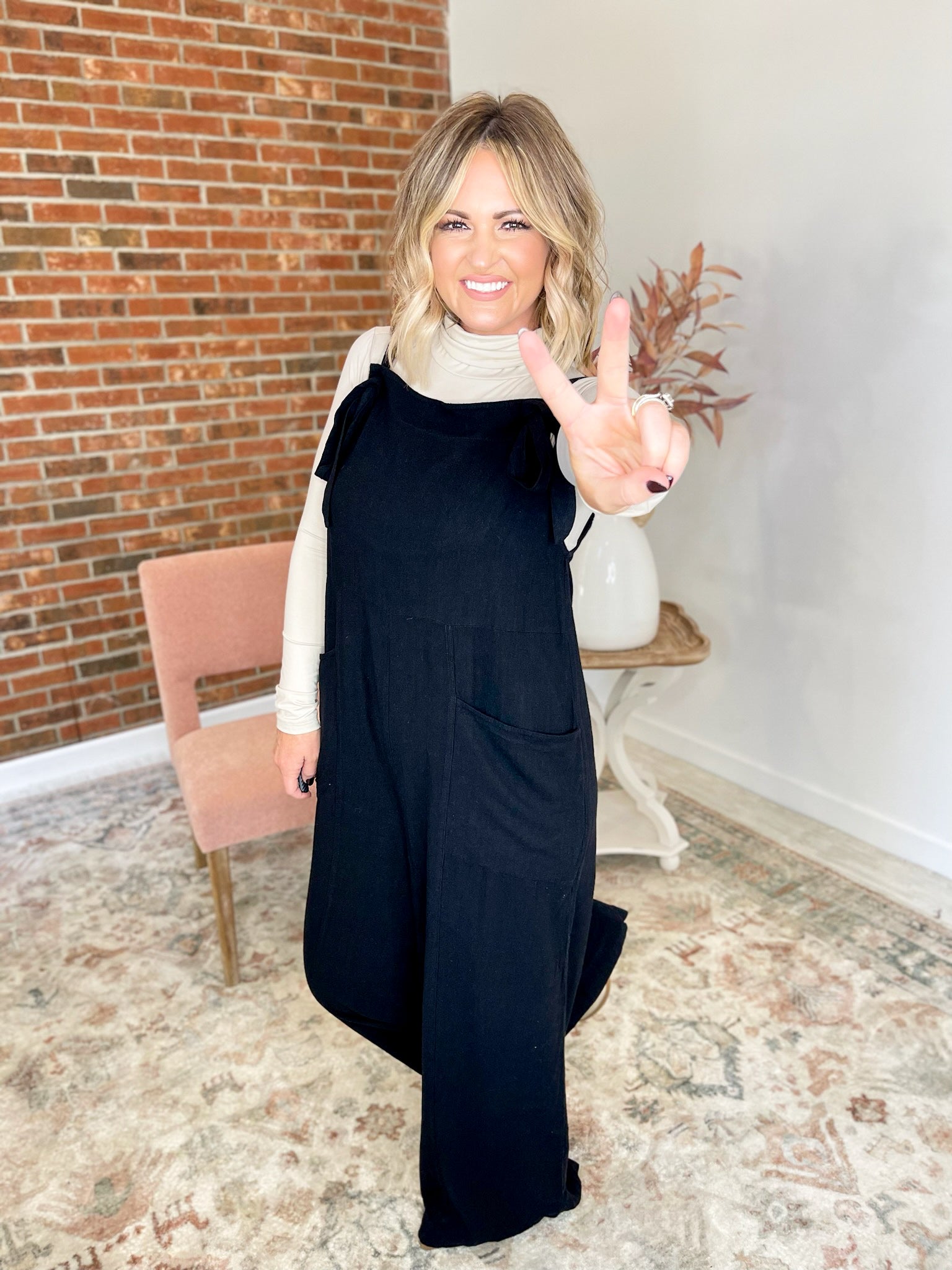 Need a Favor Wide Leg Jumpsuit - Black