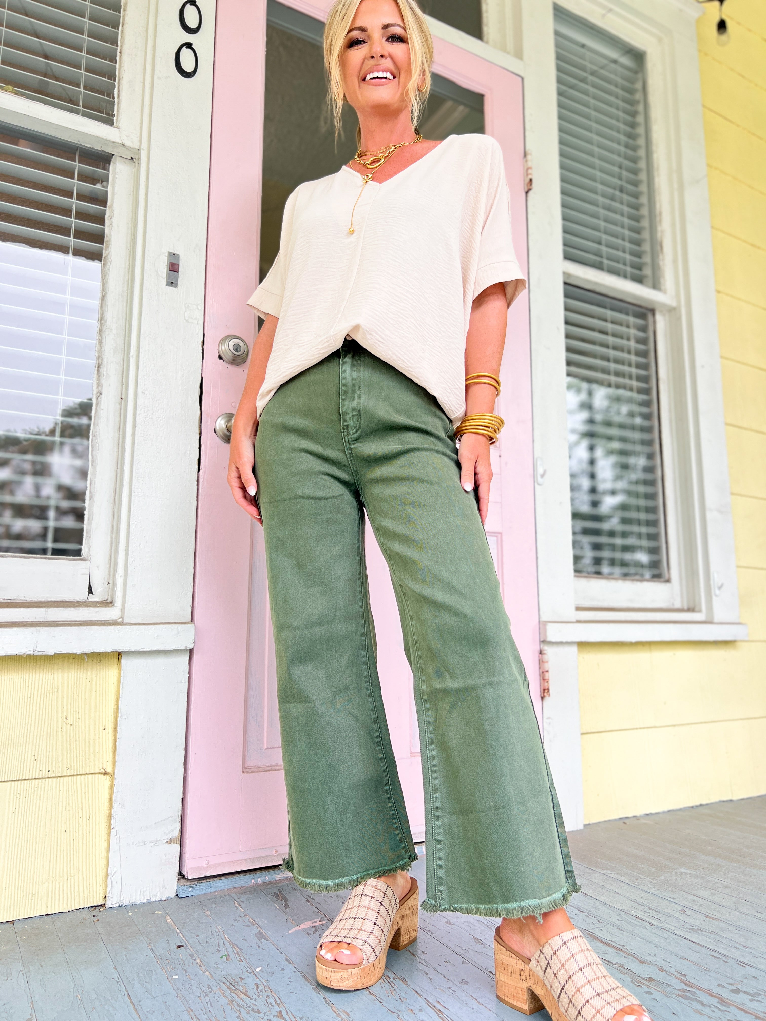 So Delightful Frayed Hem Straight Pants- Dk Olive
