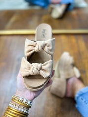Corkys| Put A Bow On It - Camel