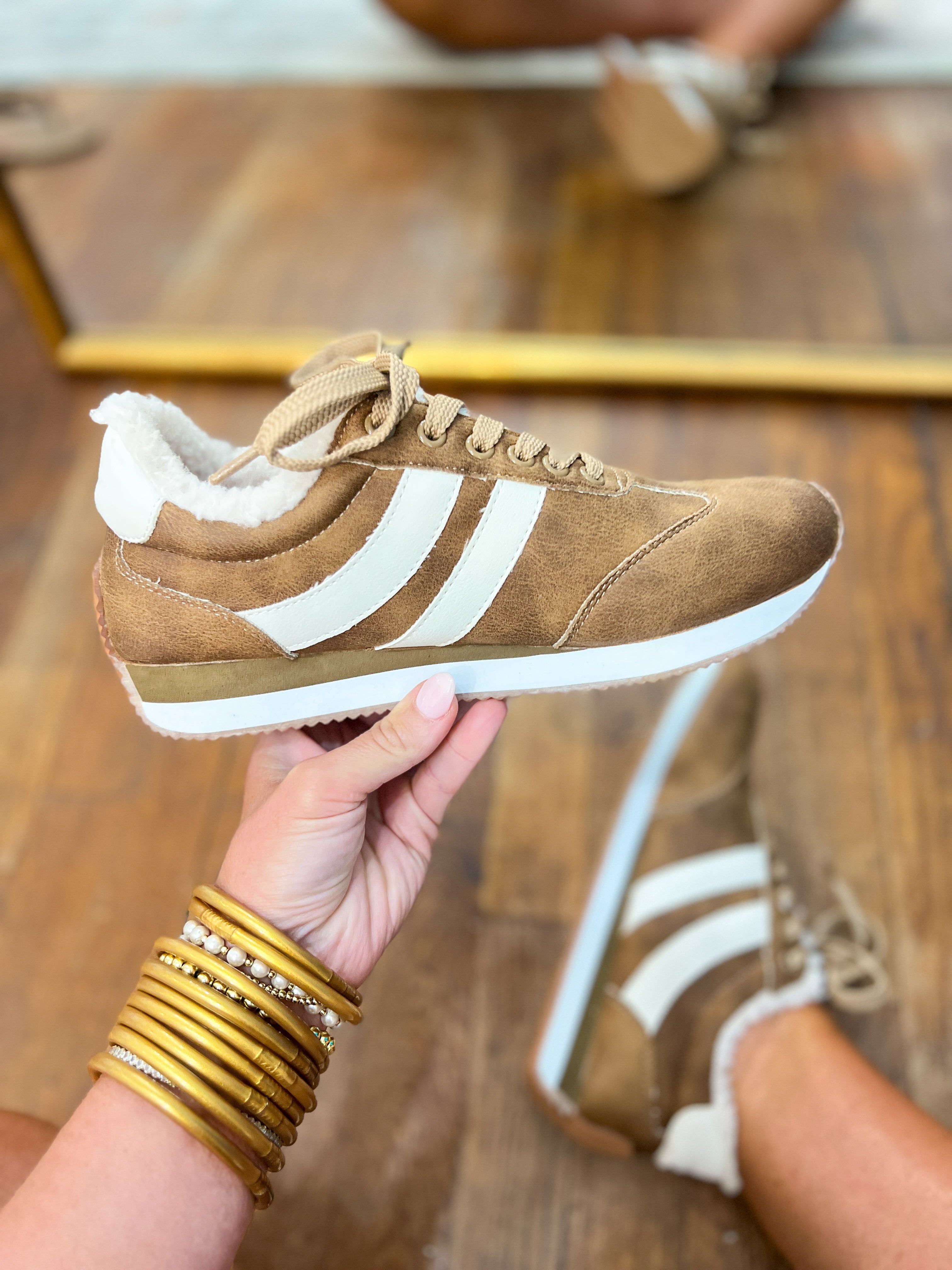 Corkys| Jet Lag Sneaker - Washed Cognac