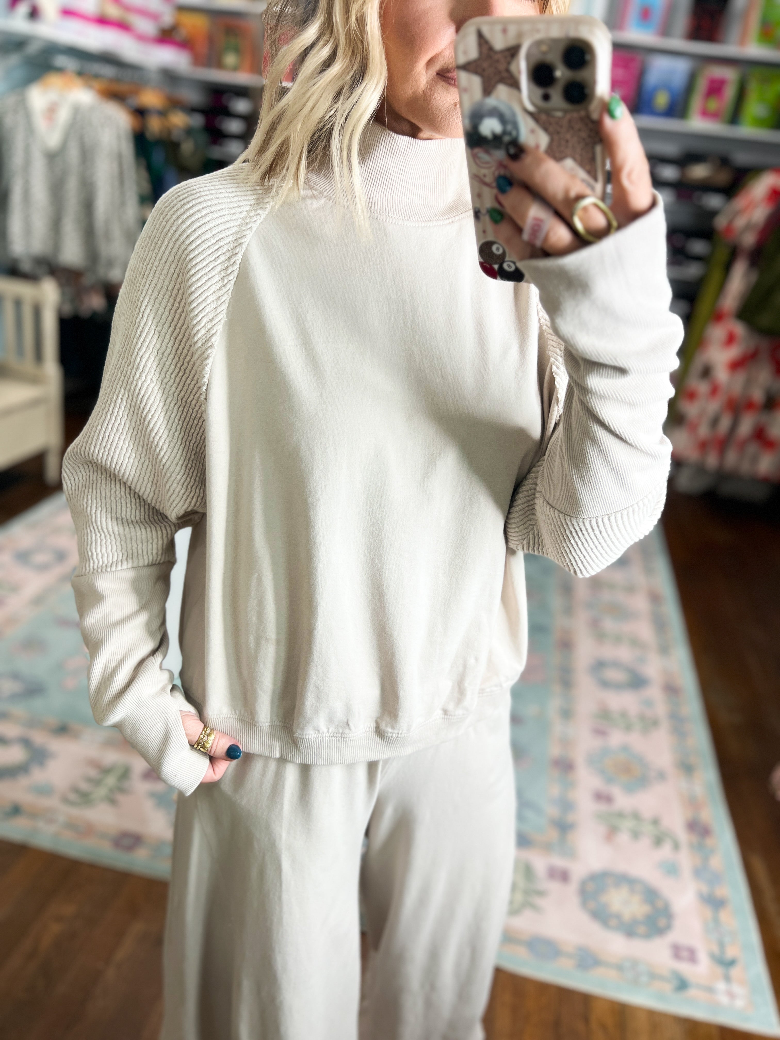 Make It Your Own Textured Sleeve Set - Beige Taupe