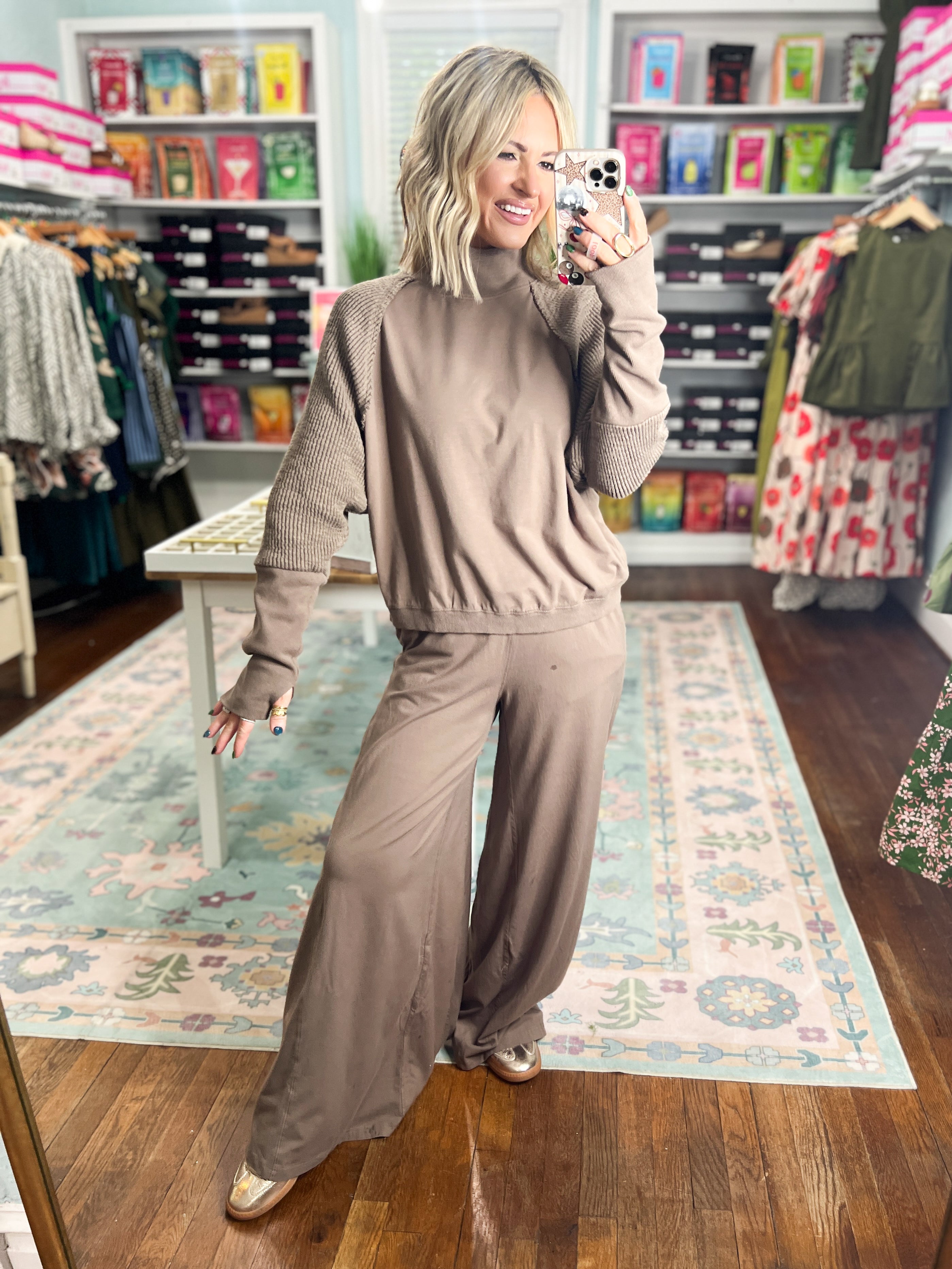 Make It Your Own Textured Sleeve Set - Mocha Latte