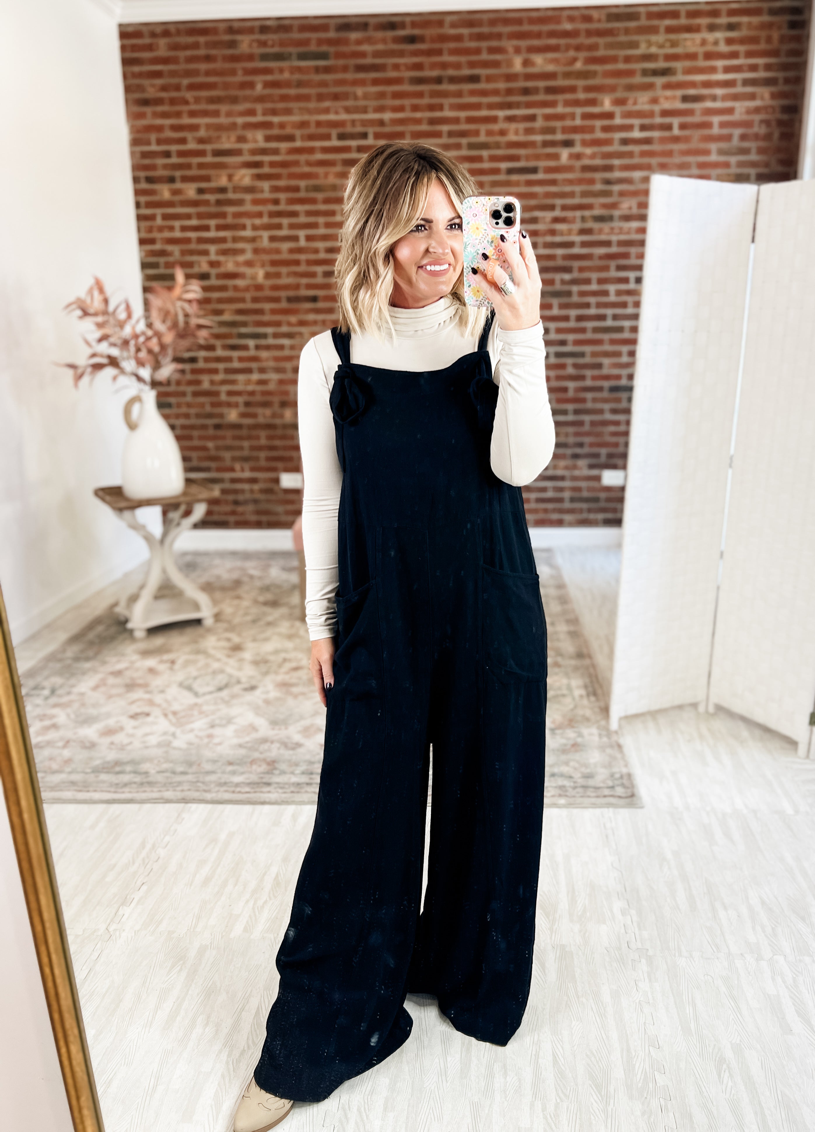 Need a Favor Wide Leg Jumpsuit - Black