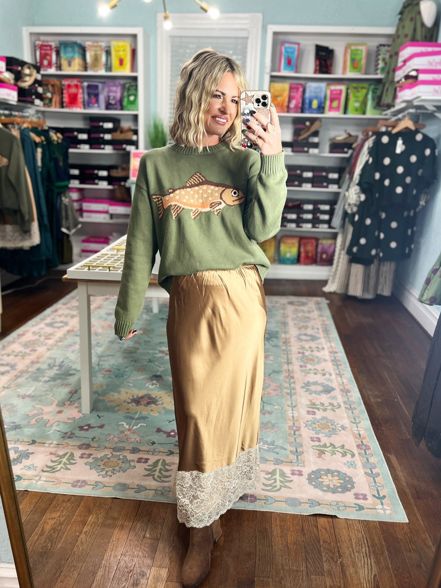 Reel Cute Crewneck Sweater - Olive