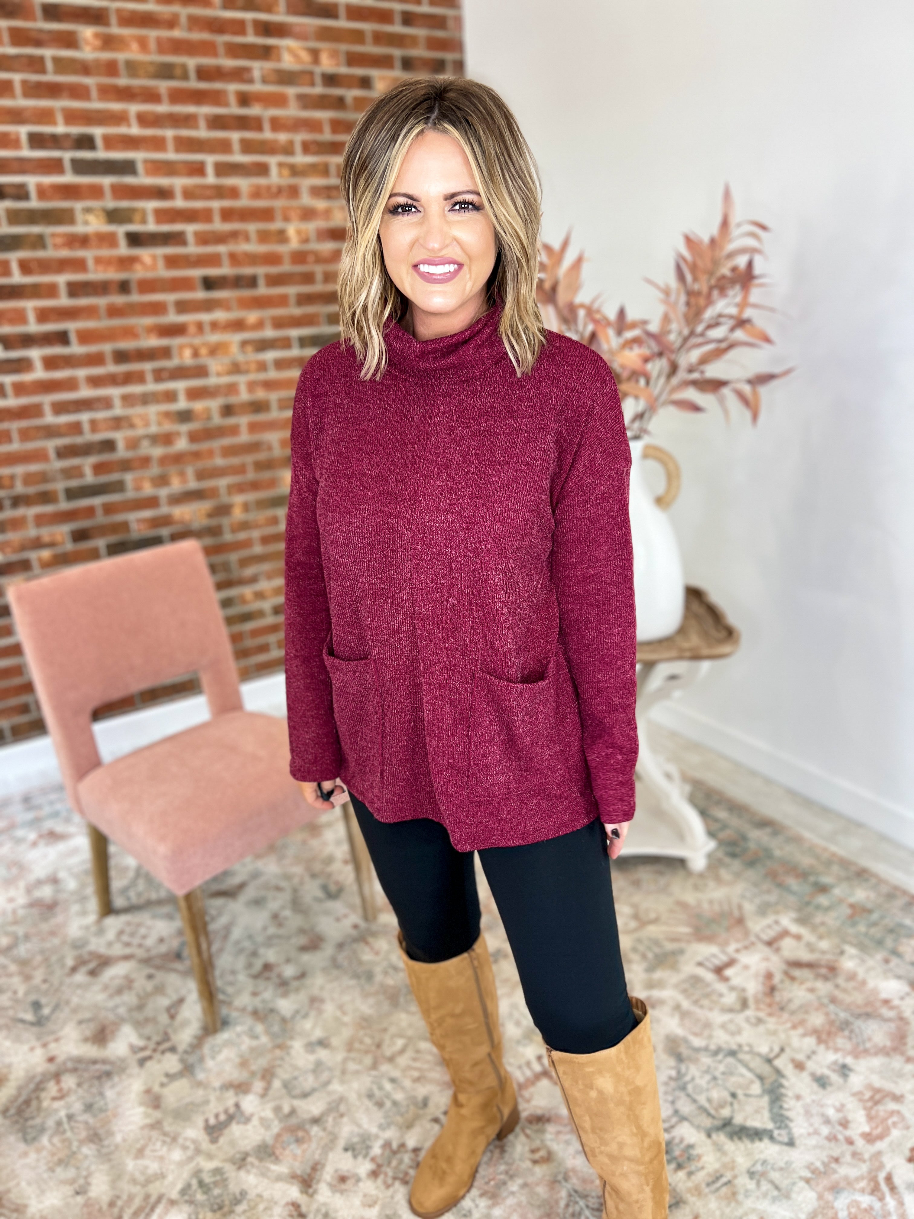 So Simple Piper Ribbed Top - Wine