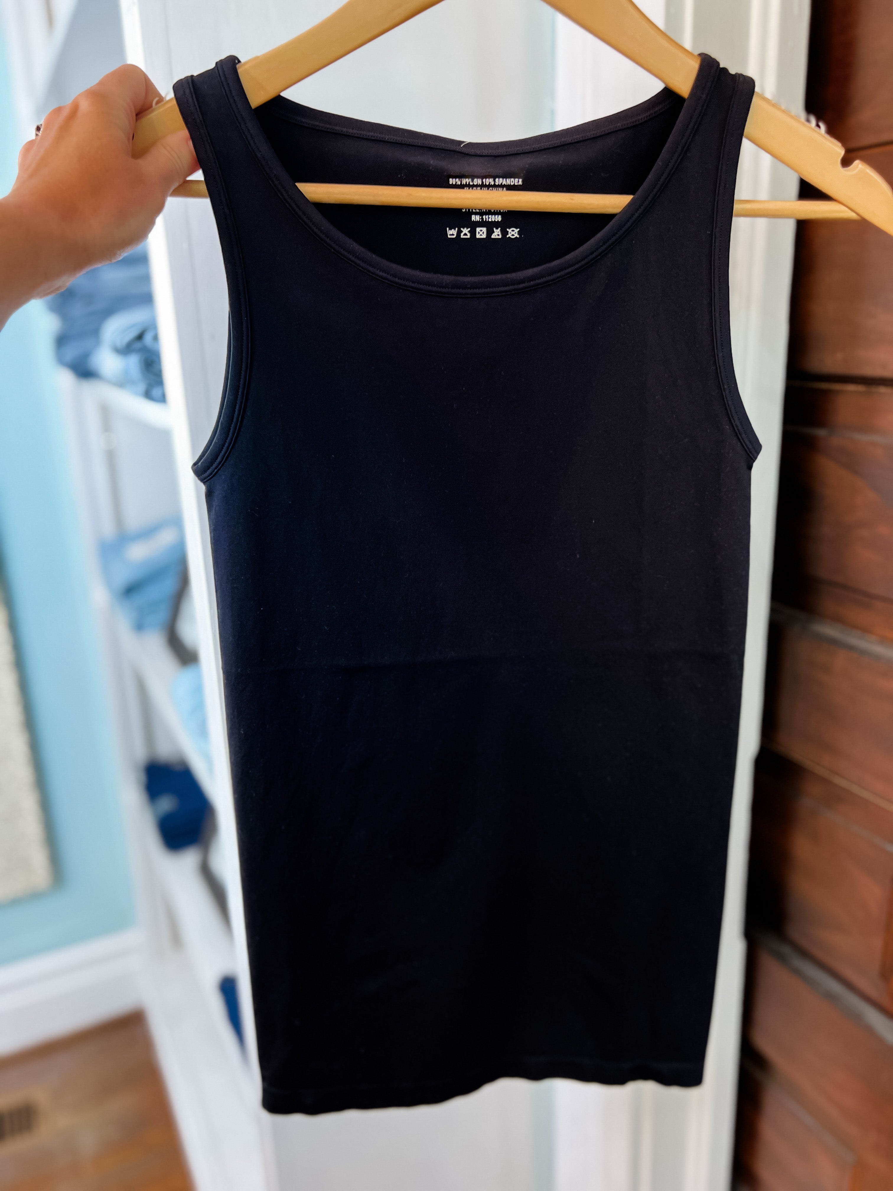 Scoop Neck Seamless Tank Top