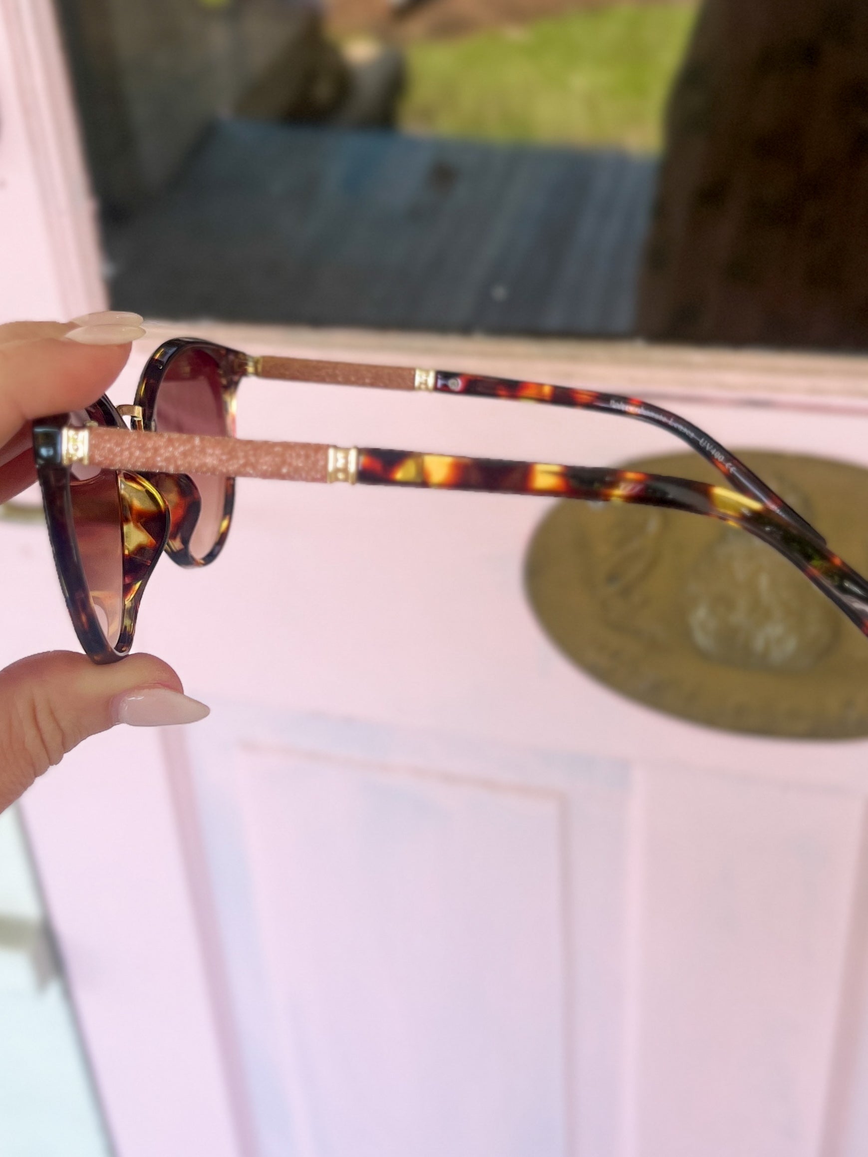 Round Glitter Arm Sunglasses-Tortoise with Brown Lens